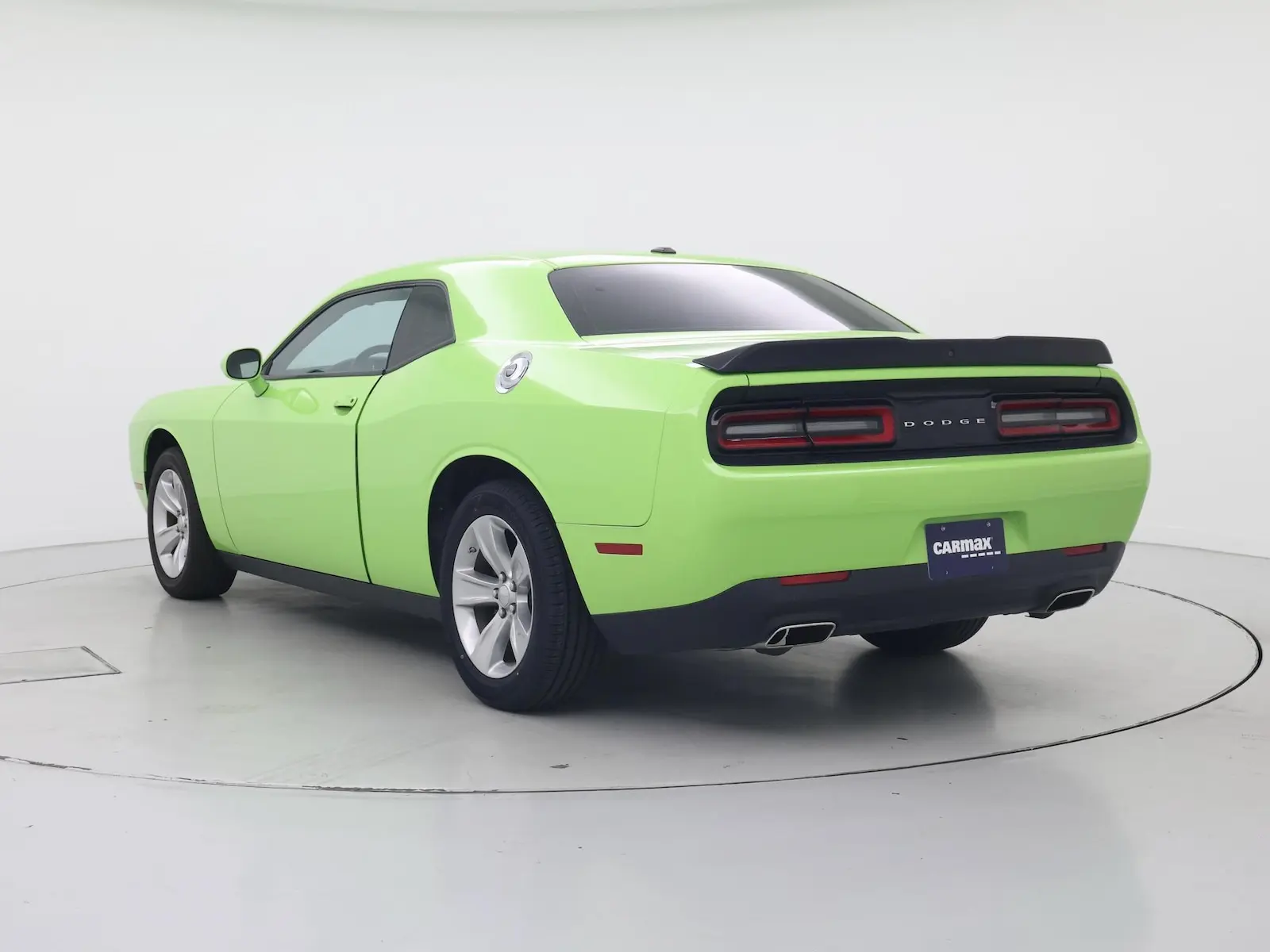 2023 Dodge Challenger SXT Auto photo 3