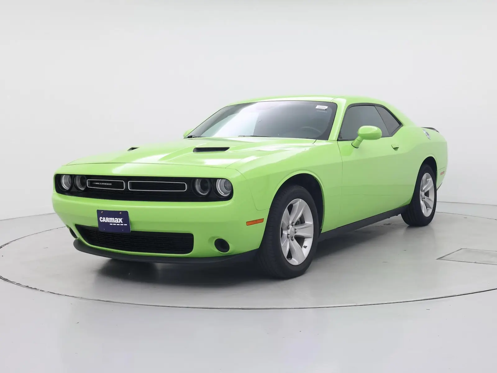 2023 Dodge Challenger SXT Auto photo 5