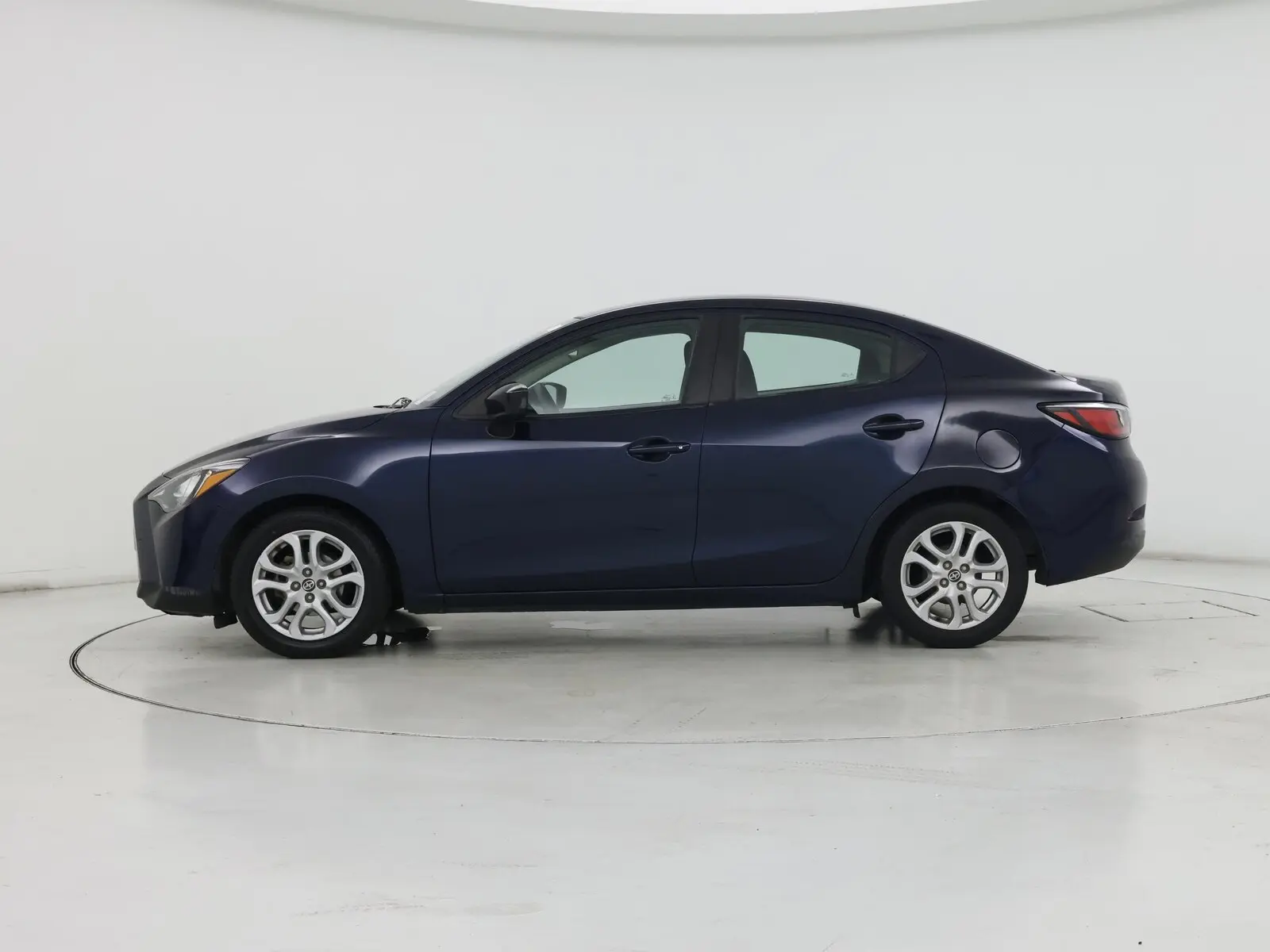 2016 Scion iA AT photo 4