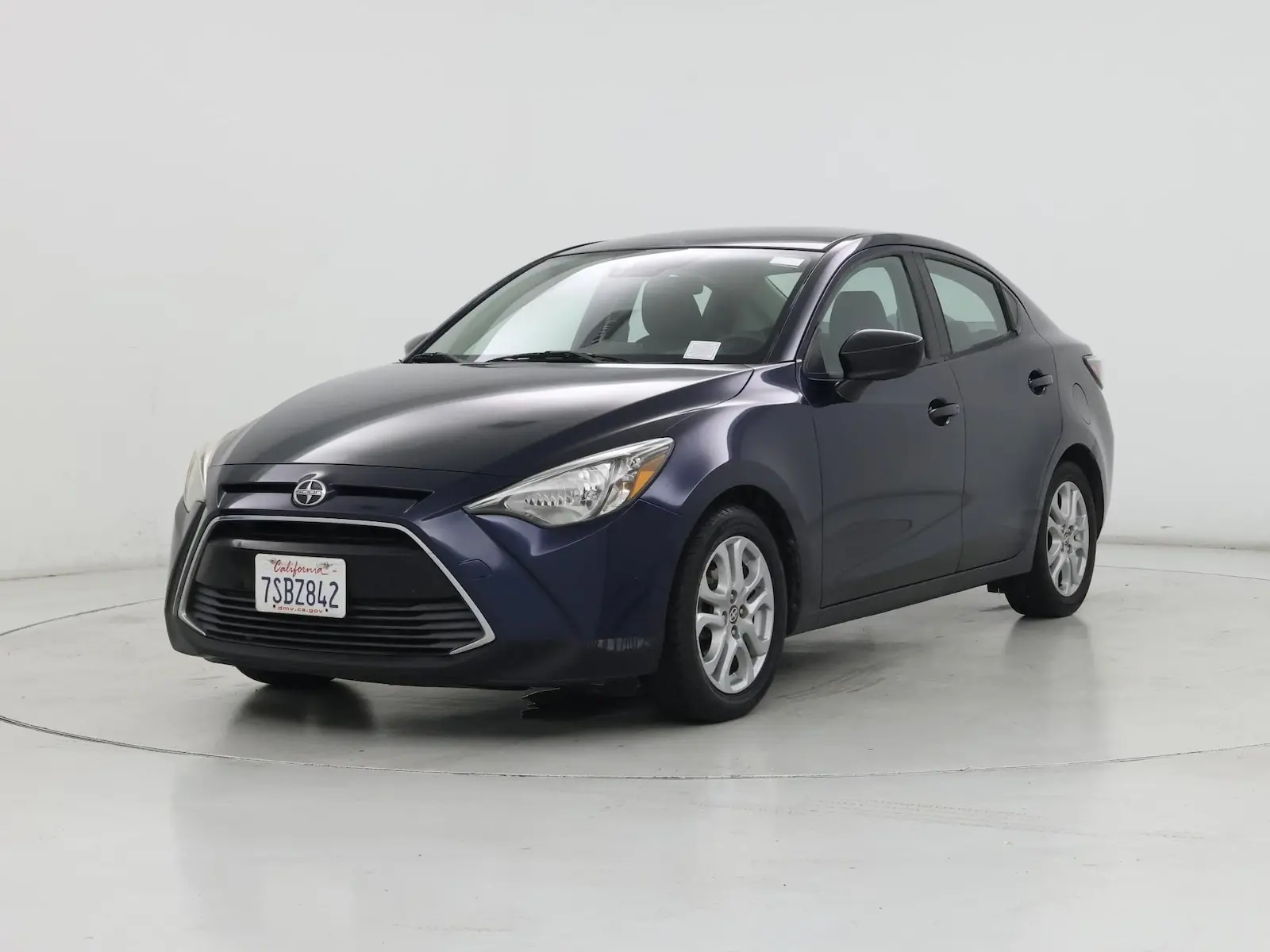 2016 Scion iA AT photo 5