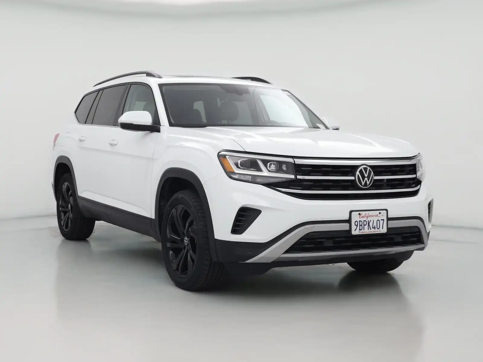 2022 Volkswagen Atlas 2.0T SE with Tech 4Motion's photo