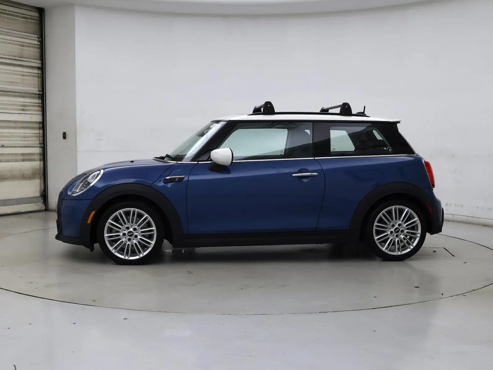 2022 MINI Hardtop Cooper S photo 4