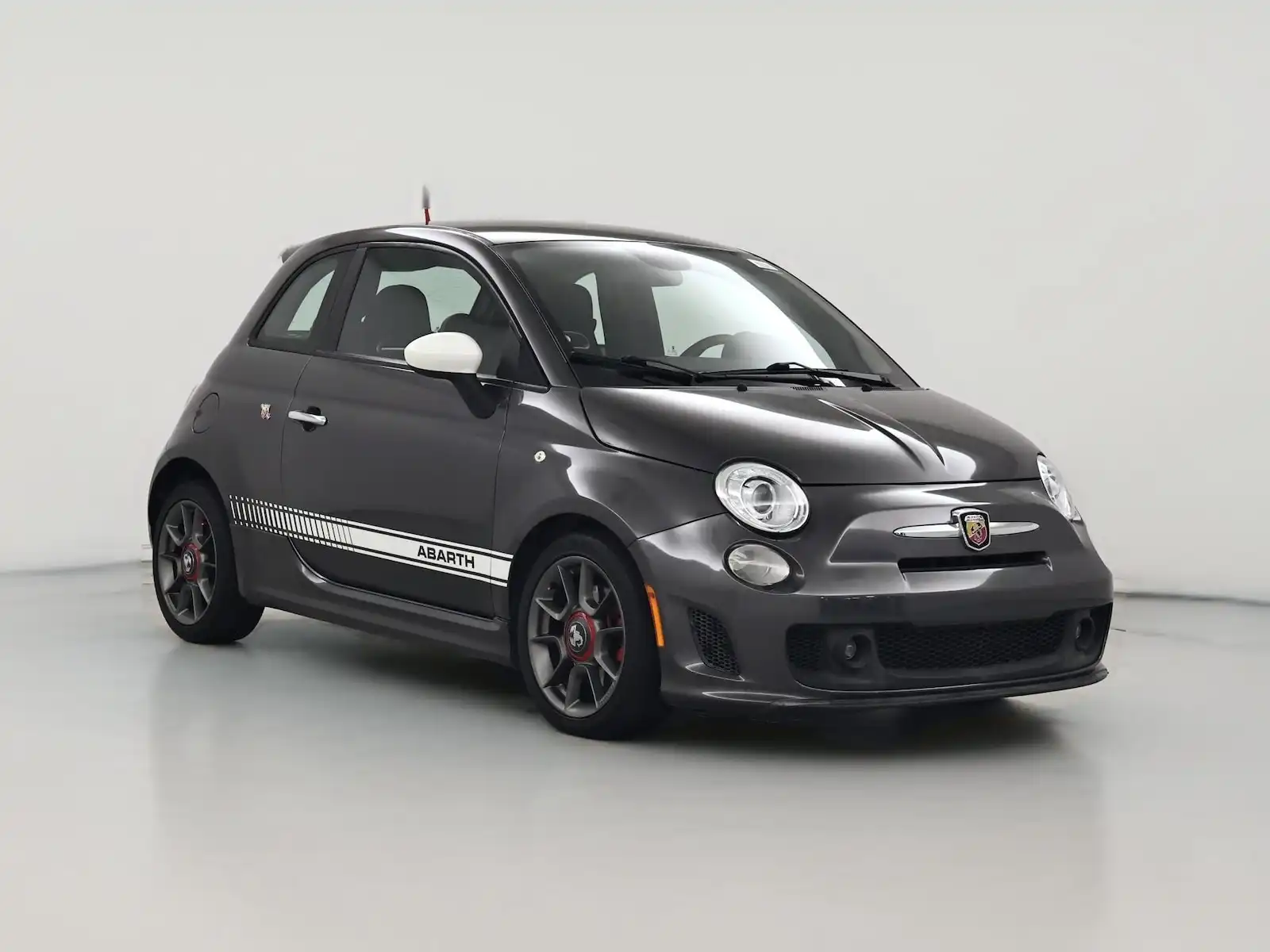 2015 FIAT 500 Abarth's photo