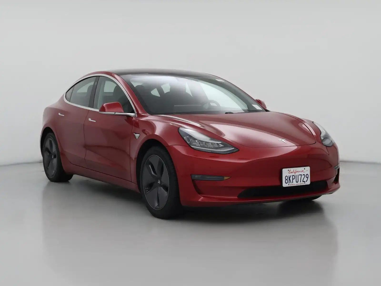 2019 Tesla Model 3 Standard Range Plus's photo