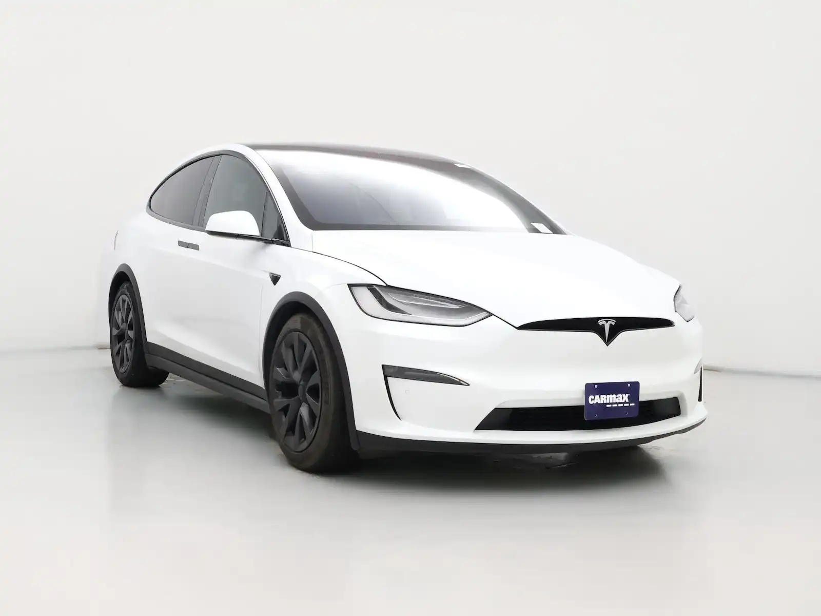 2022 Tesla Model X Long Range's photo