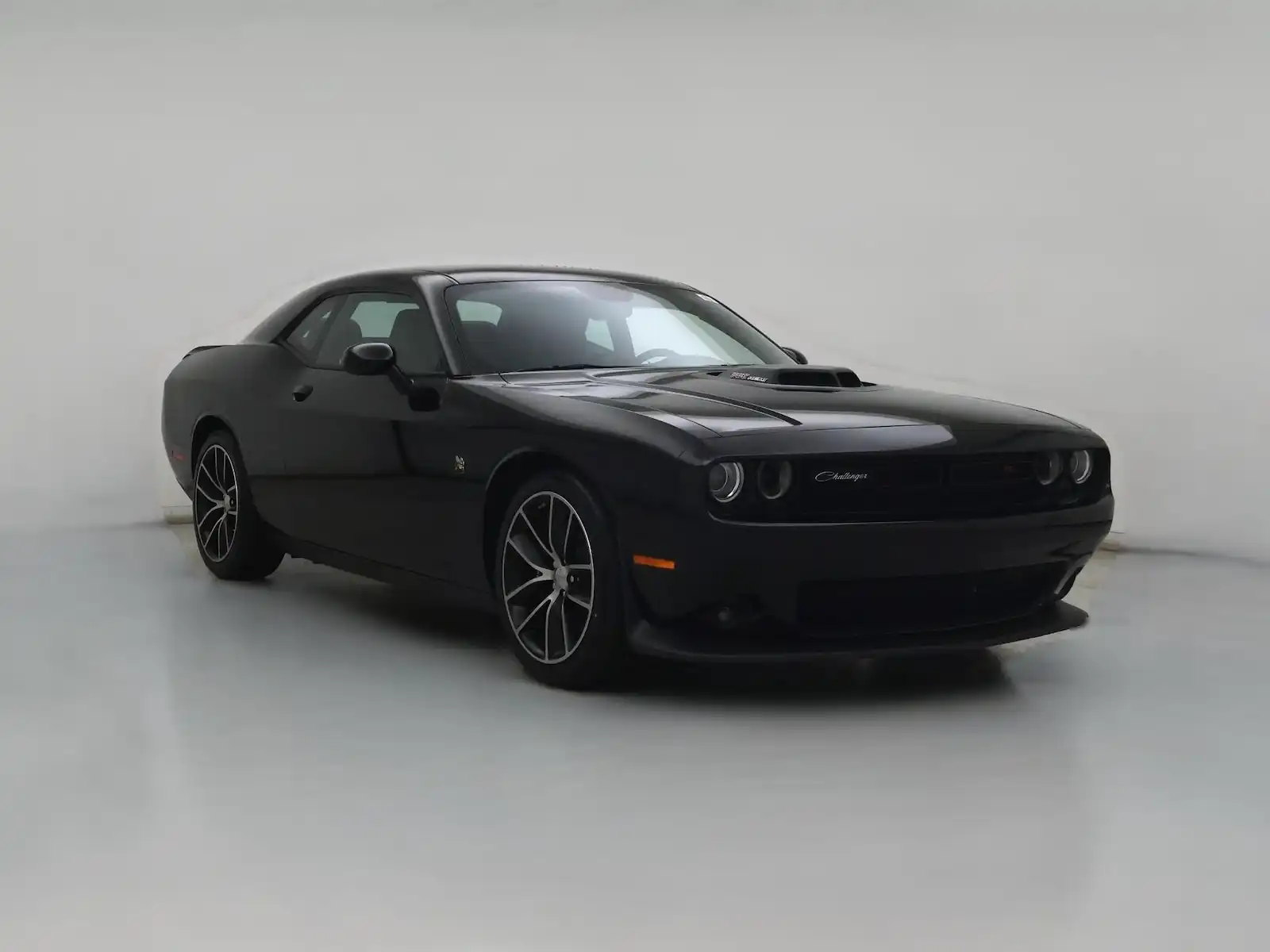 2016 Dodge Challenger HEMI Scat Pack Shaker 392's photo