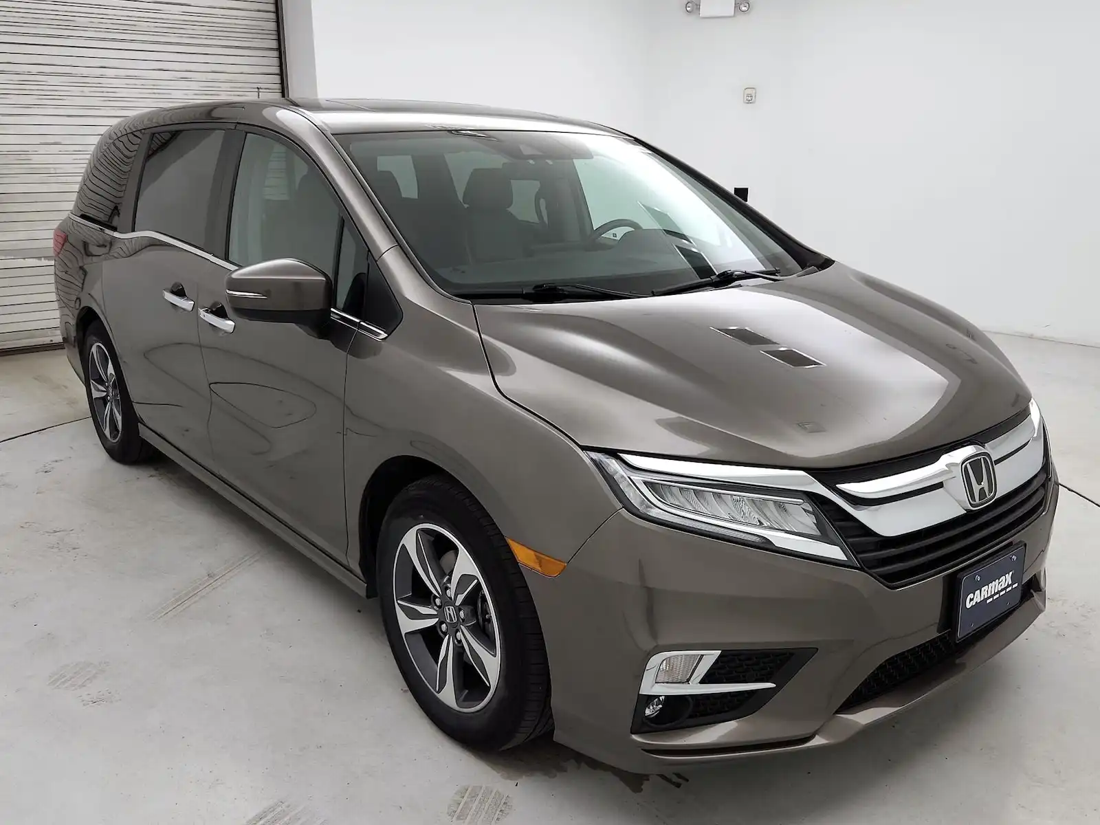 2018 Honda Odyssey Touring's photo