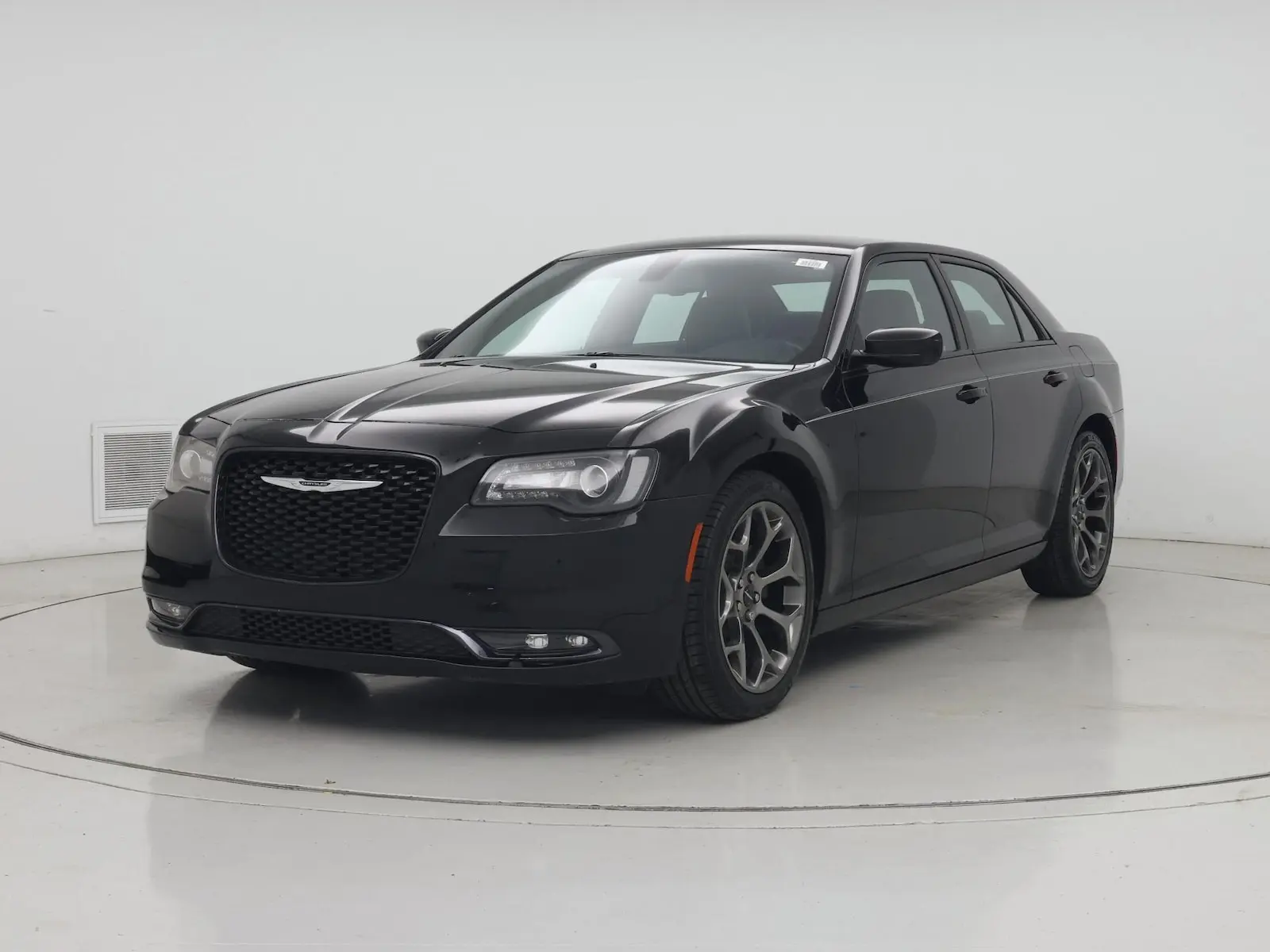 2017 Chrysler 300 S photo 5