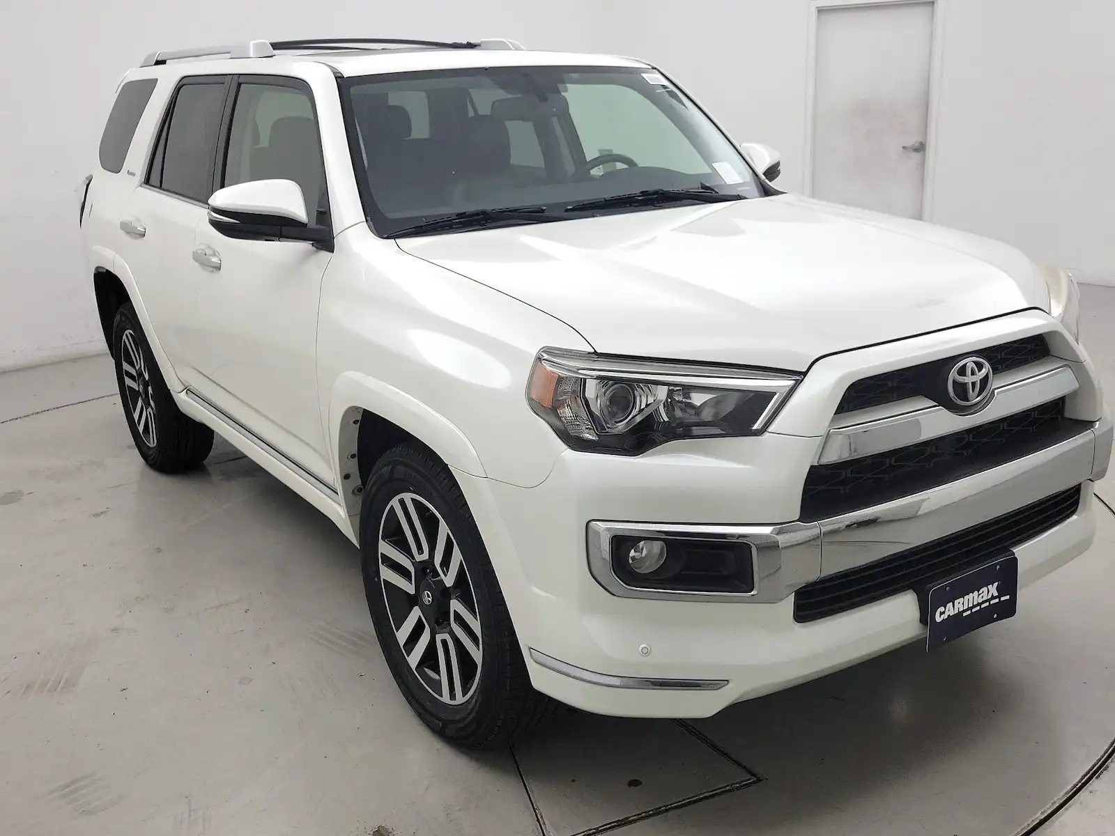 2015 Toyota 4Runner Limited's photo