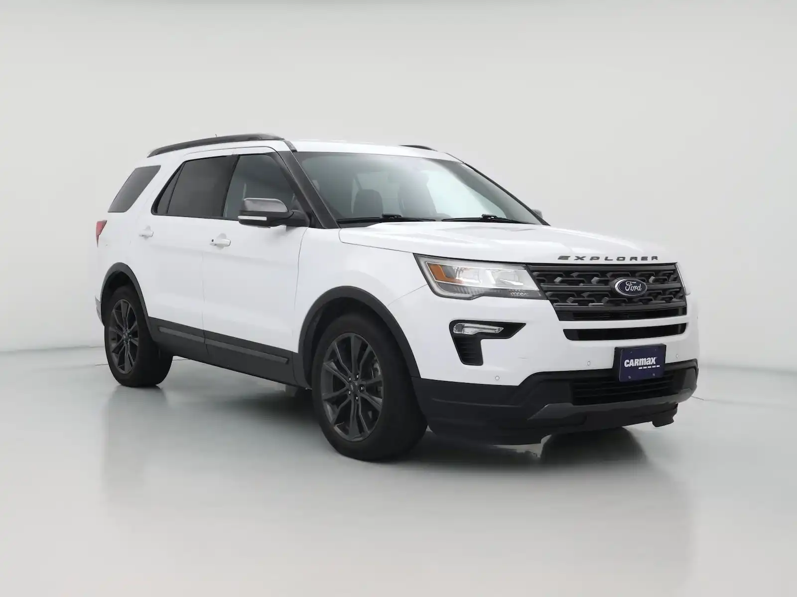 2018 Ford Explorer XLT FWD's photo