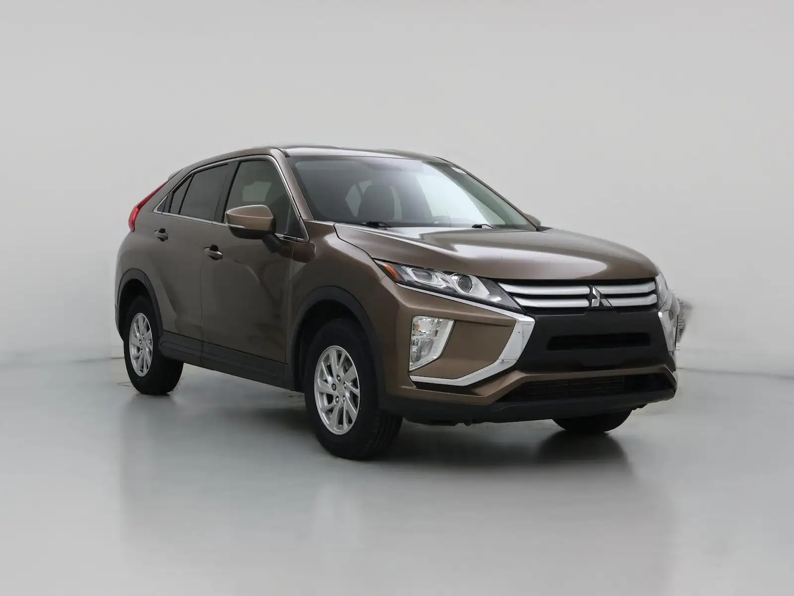 2019 Mitsubishi Eclipse Cross ES S-AWC's photo