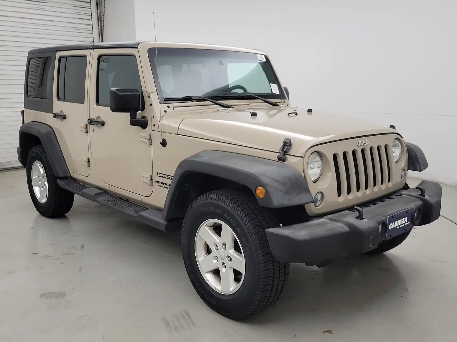 2016 Jeep Wrangler Sport S's photo