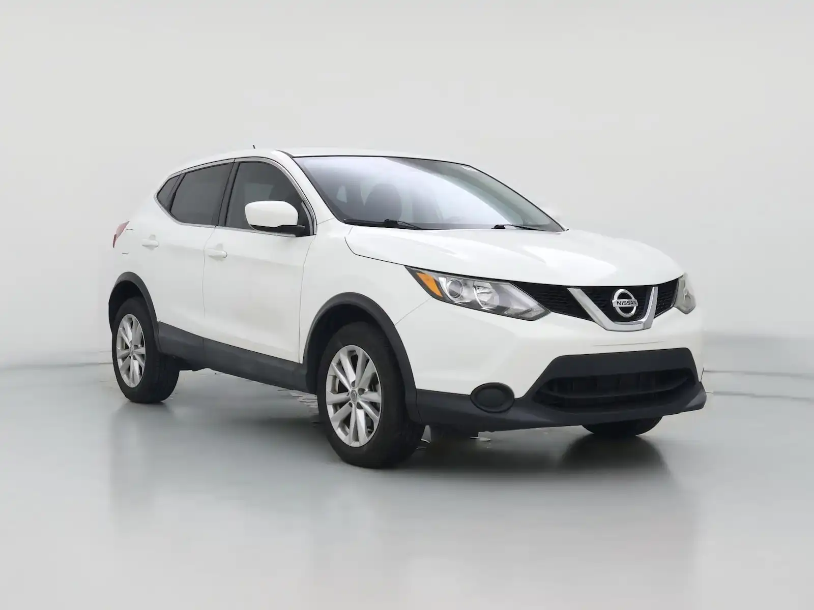 2017 Nissan Rogue Sport S FWD's photo