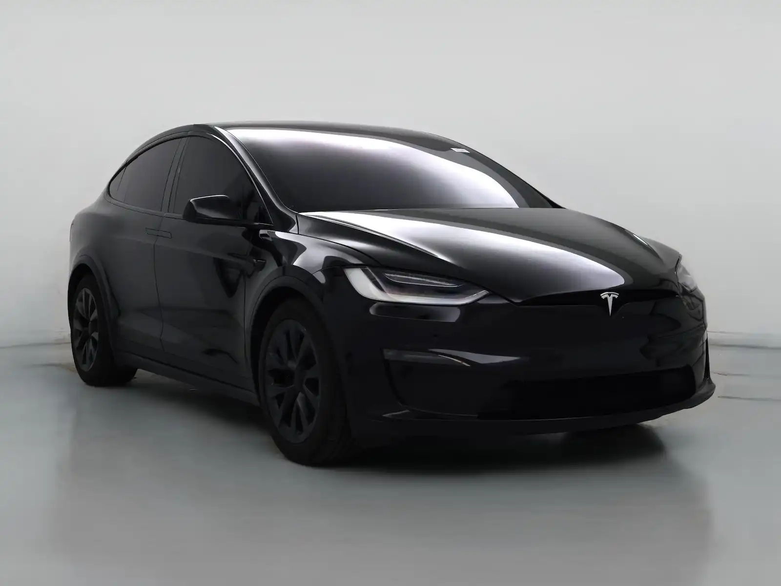 2023 Tesla Model X Long Range's photo