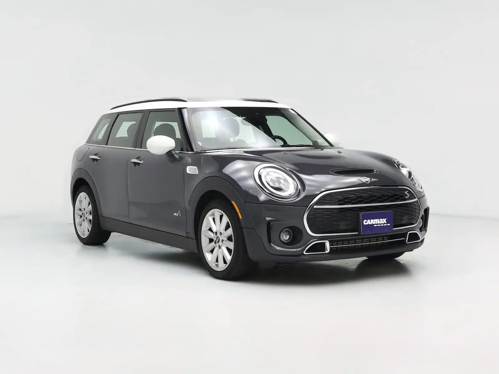2020 MINI Clubman Cooper S ALL4's photo