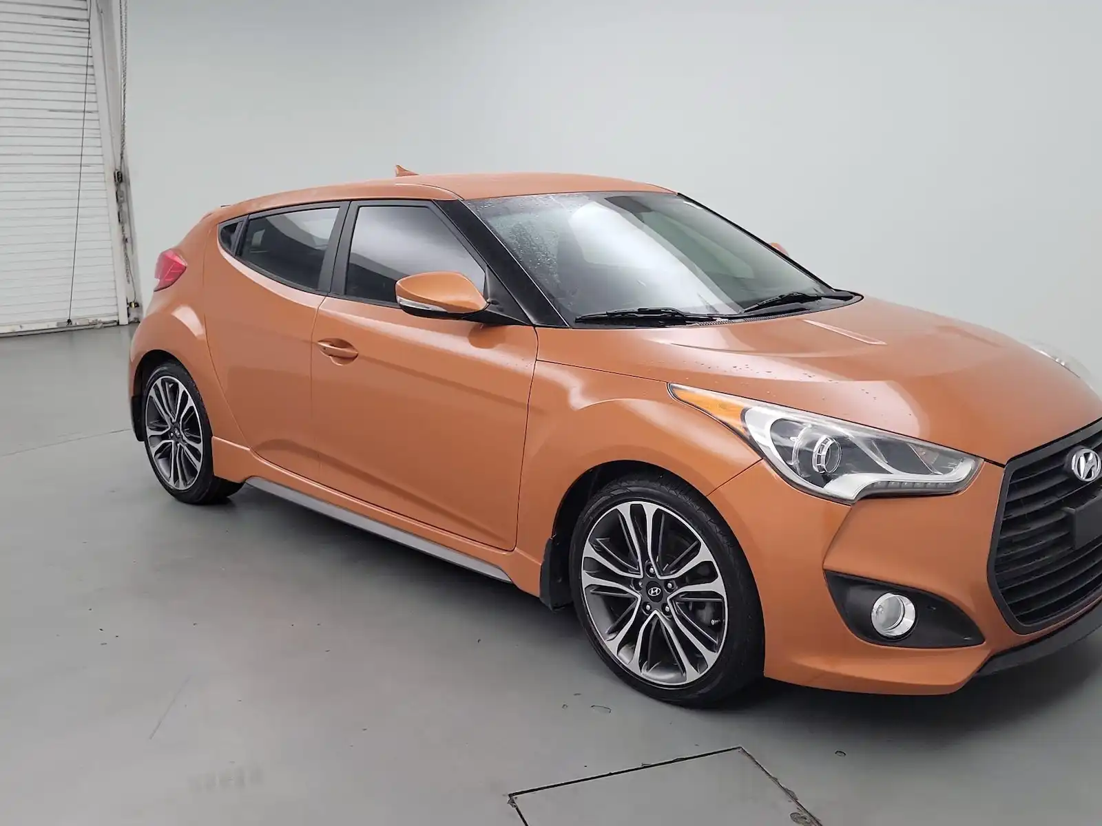 2016 Hyundai Veloster Turbo's photo