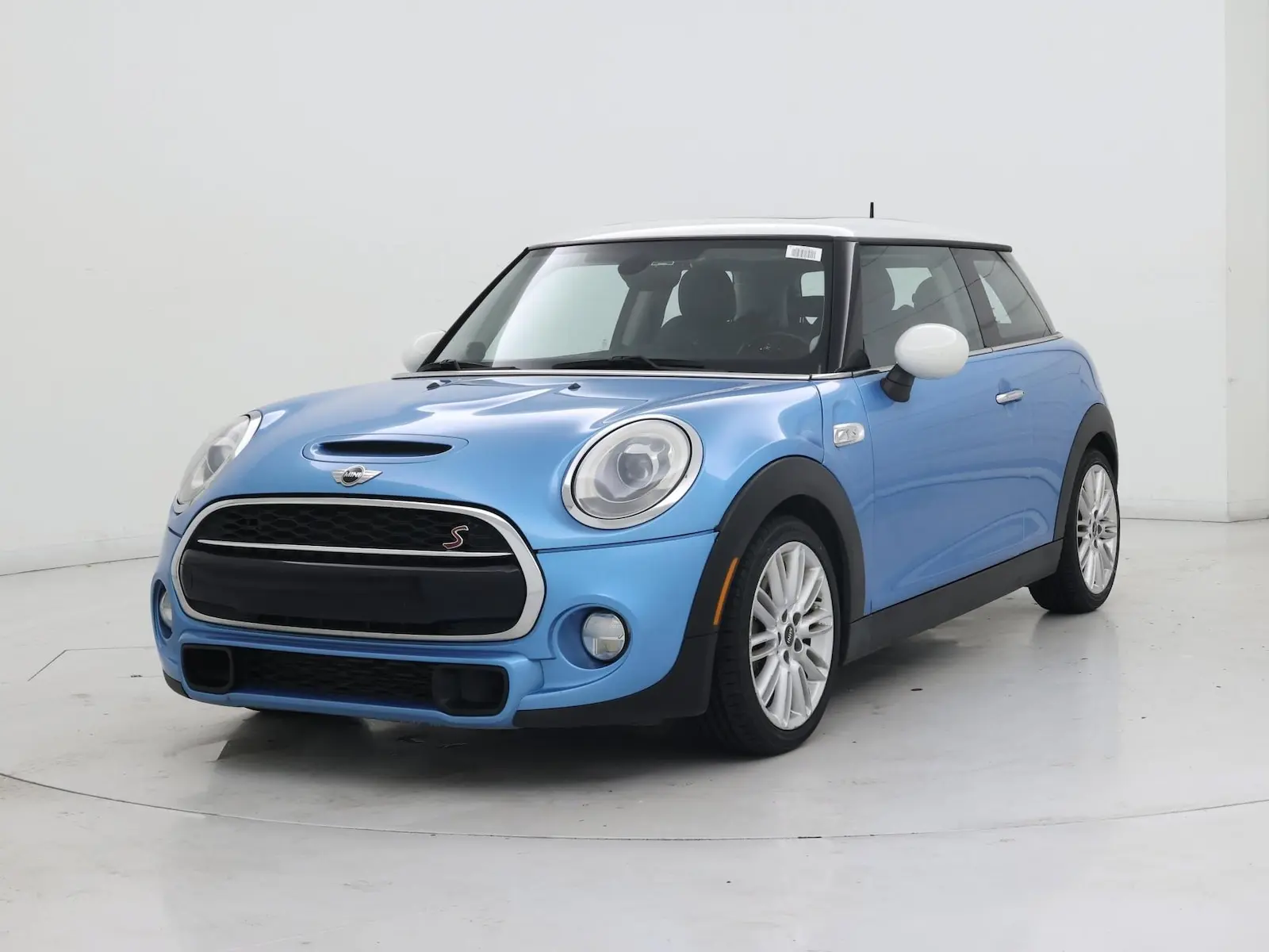 2015 MINI Cooper S photo 5
