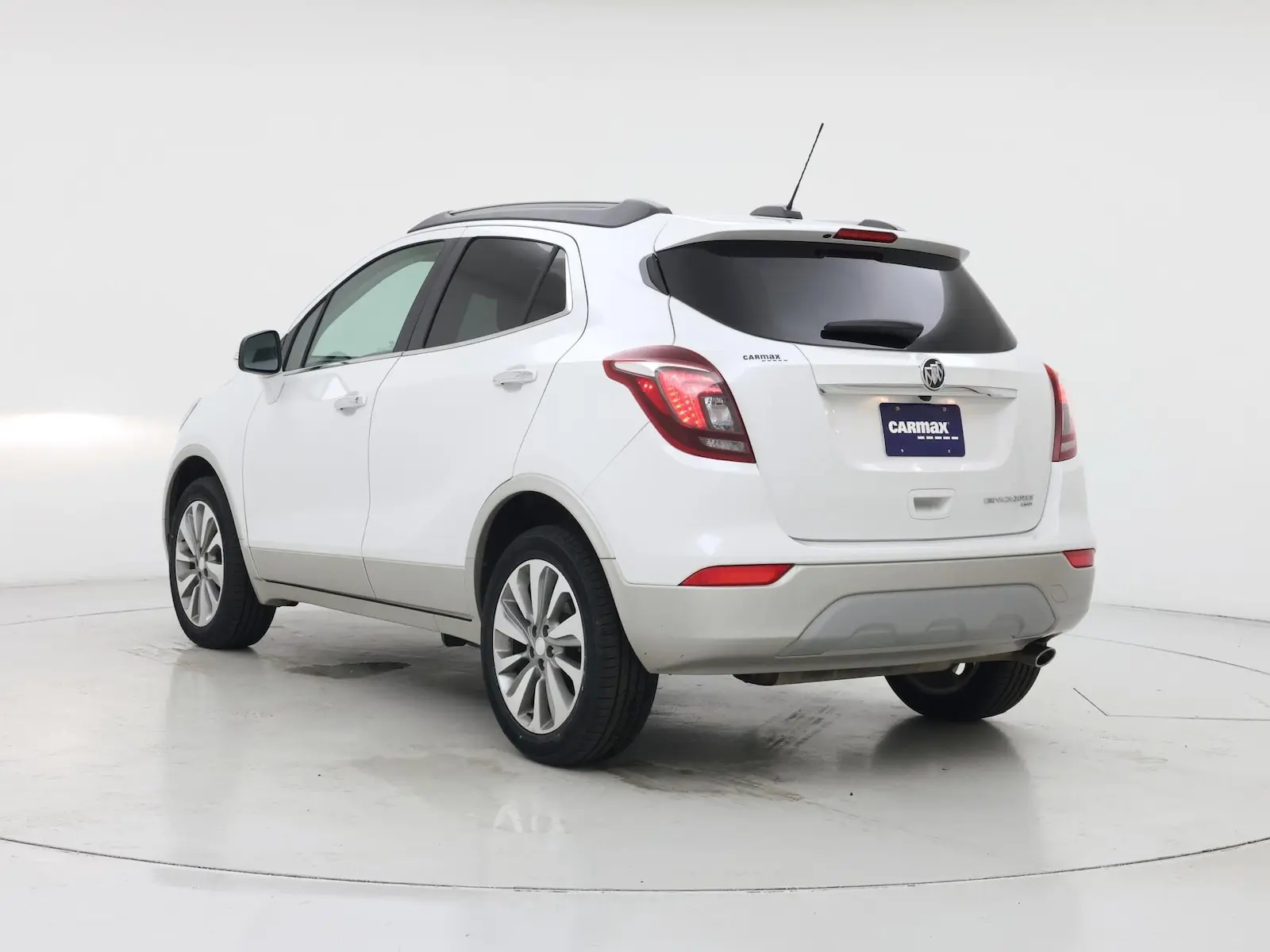 2019 Buick Encore Preferred AWD photo 3