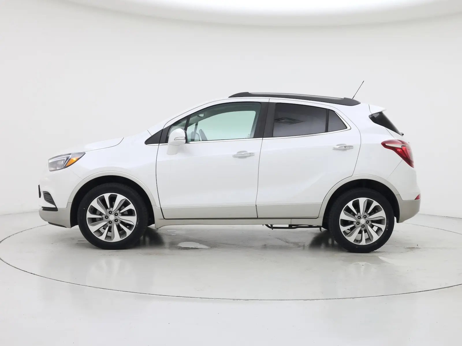 2019 Buick Encore Preferred AWD photo 4