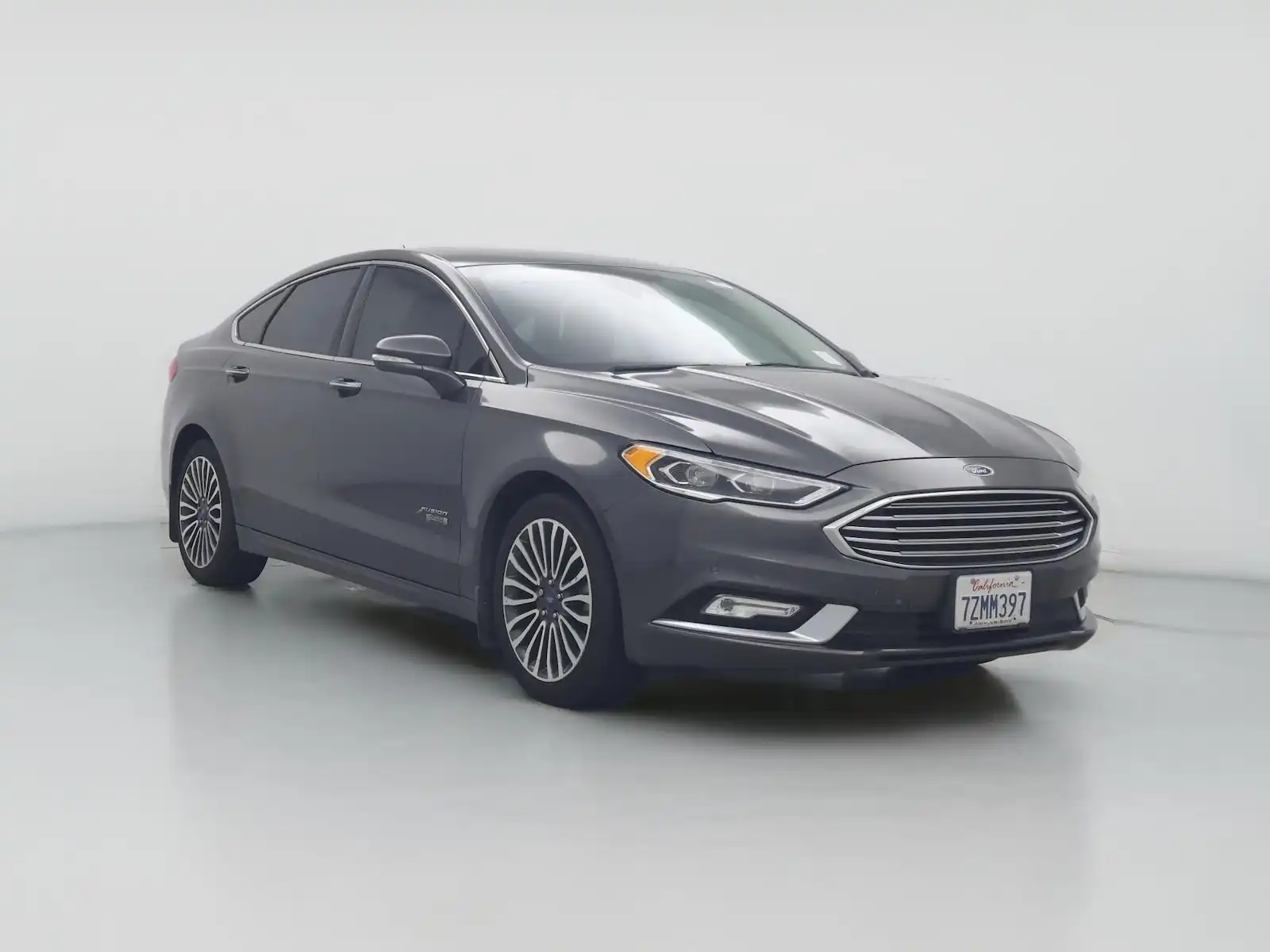 2017 Ford Fusion PHEV Titanium's photo