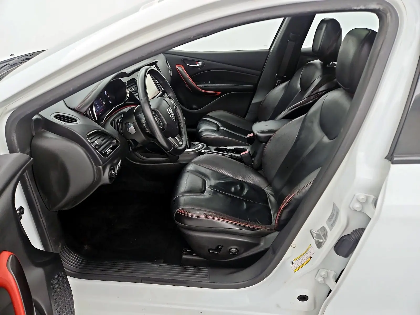 2015 Dodge Dart 2.4 GT photo 3