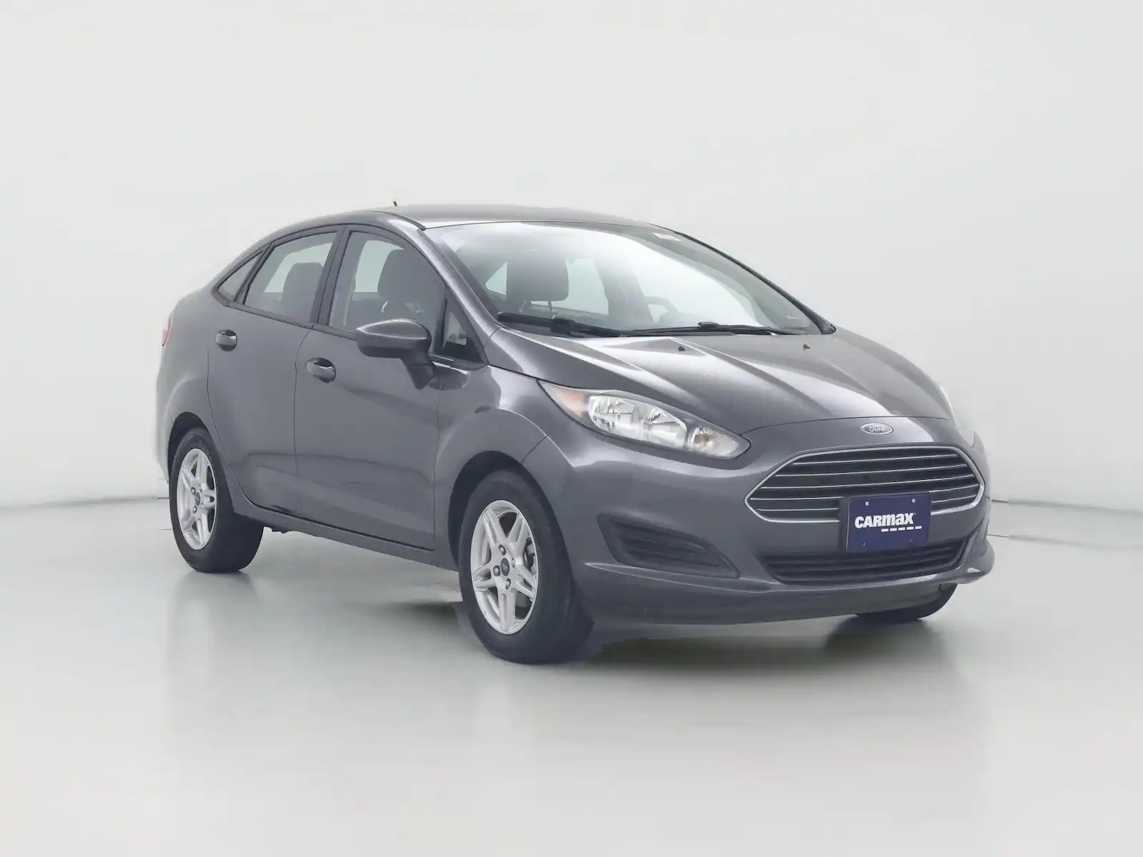 2018 Ford Fiesta SE Sedan's photo