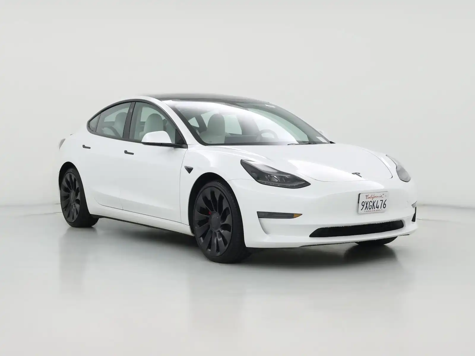 2023 Tesla Model 3 Performance's photo
