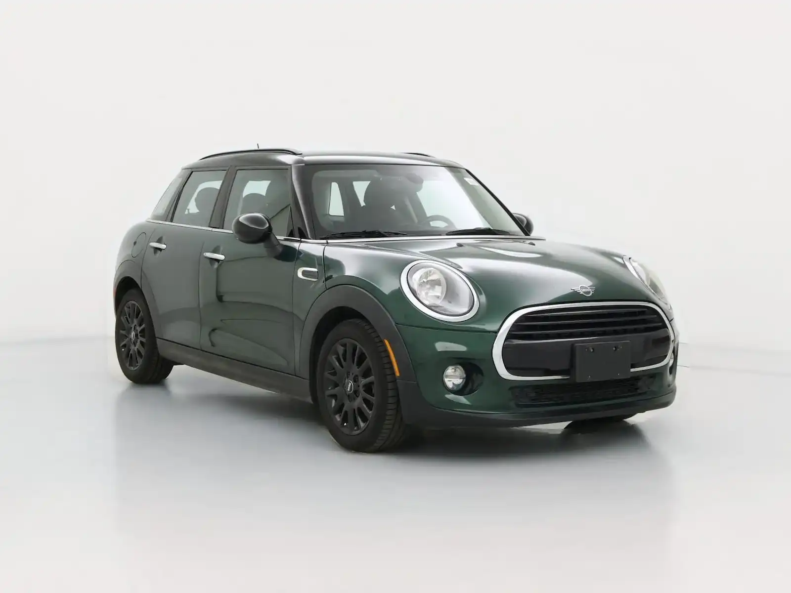 2019 MINI Hardtop Cooper Oxford Edition's photo
