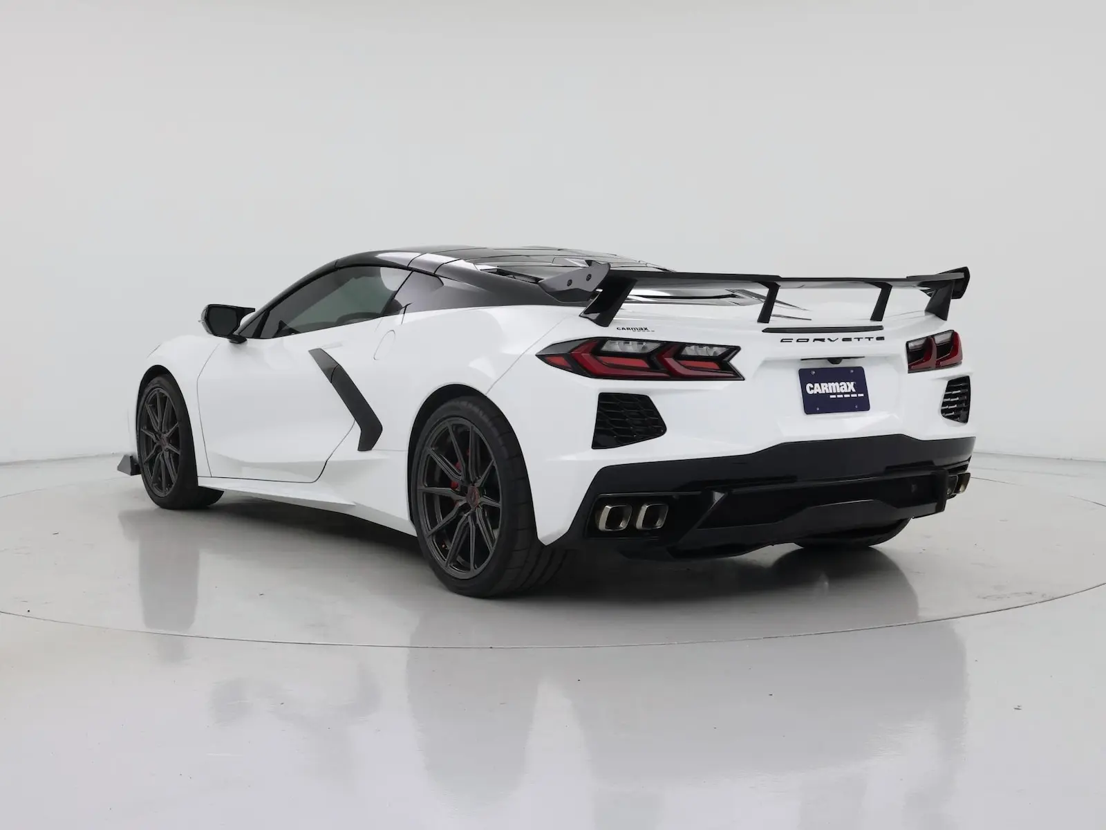 2021 Chevrolet Corvette Stingray Coupe 2LT photo 3