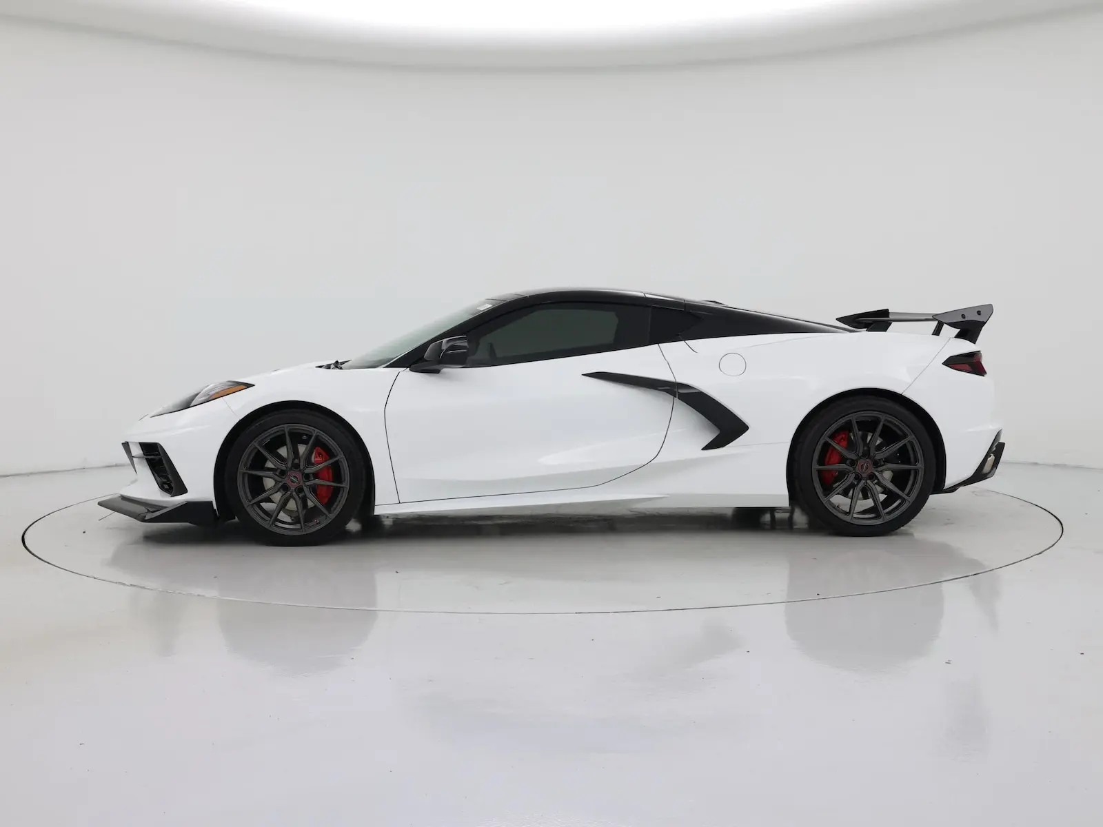 2021 Chevrolet Corvette Stingray Coupe 2LT photo 4