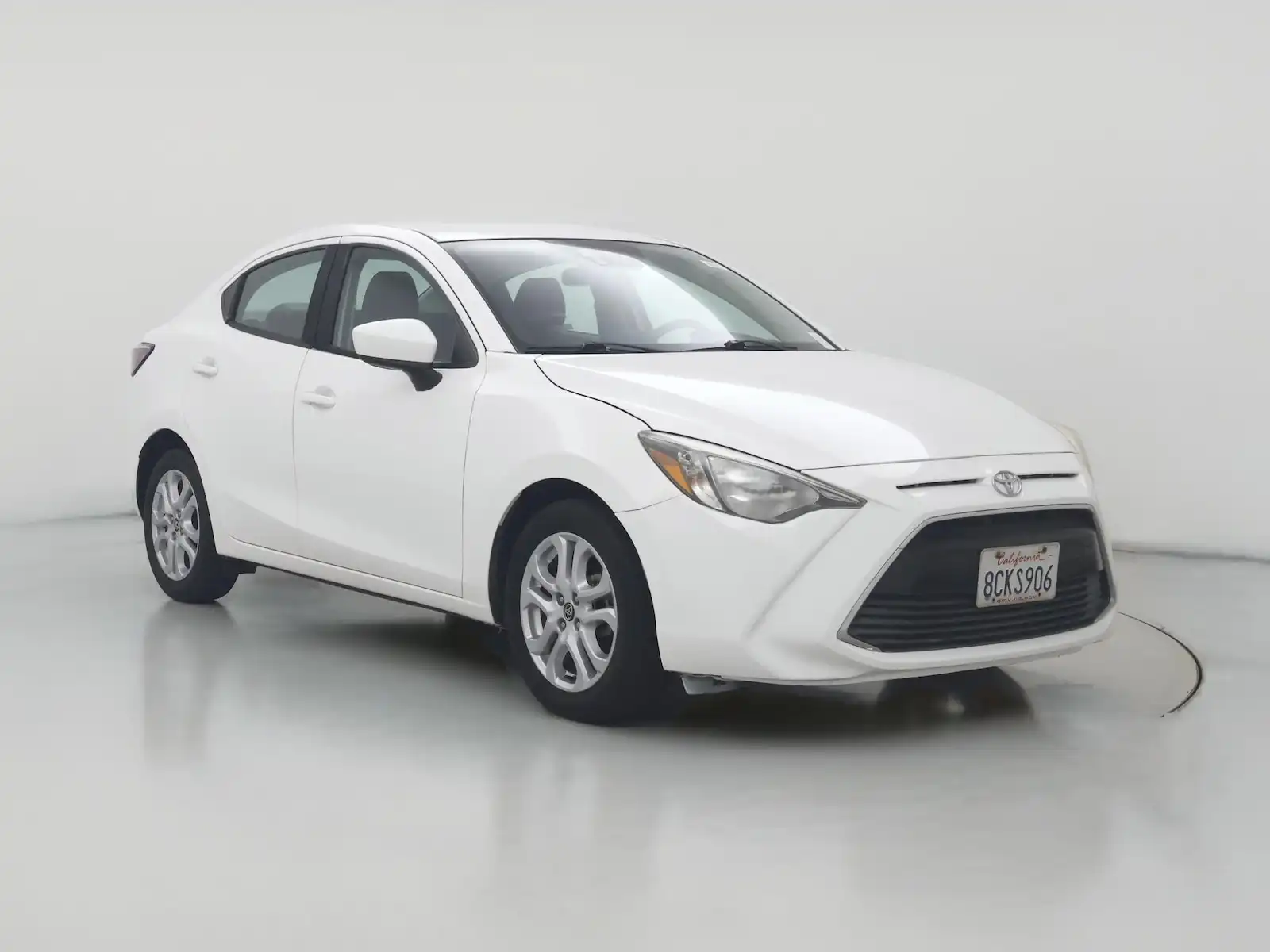 2018 Toyota Yaris iA AT's photo
