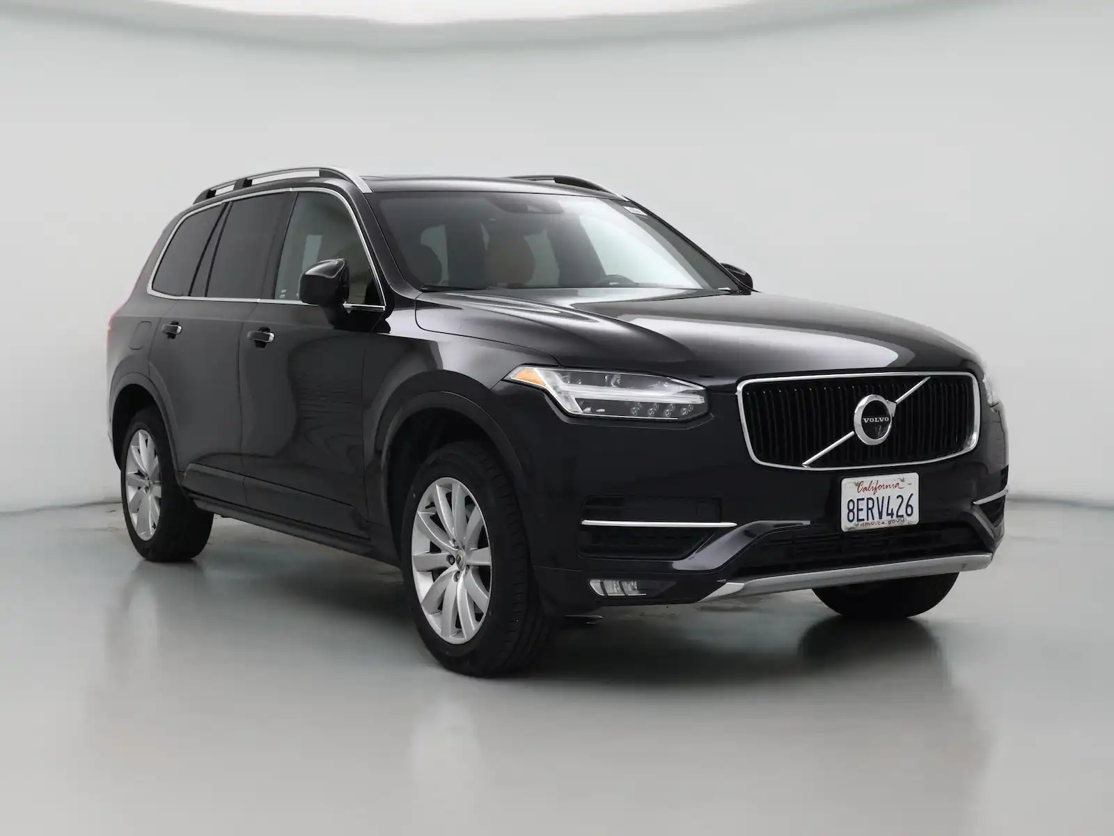2018 Volvo XC90 T5 FWD Momentum's photo