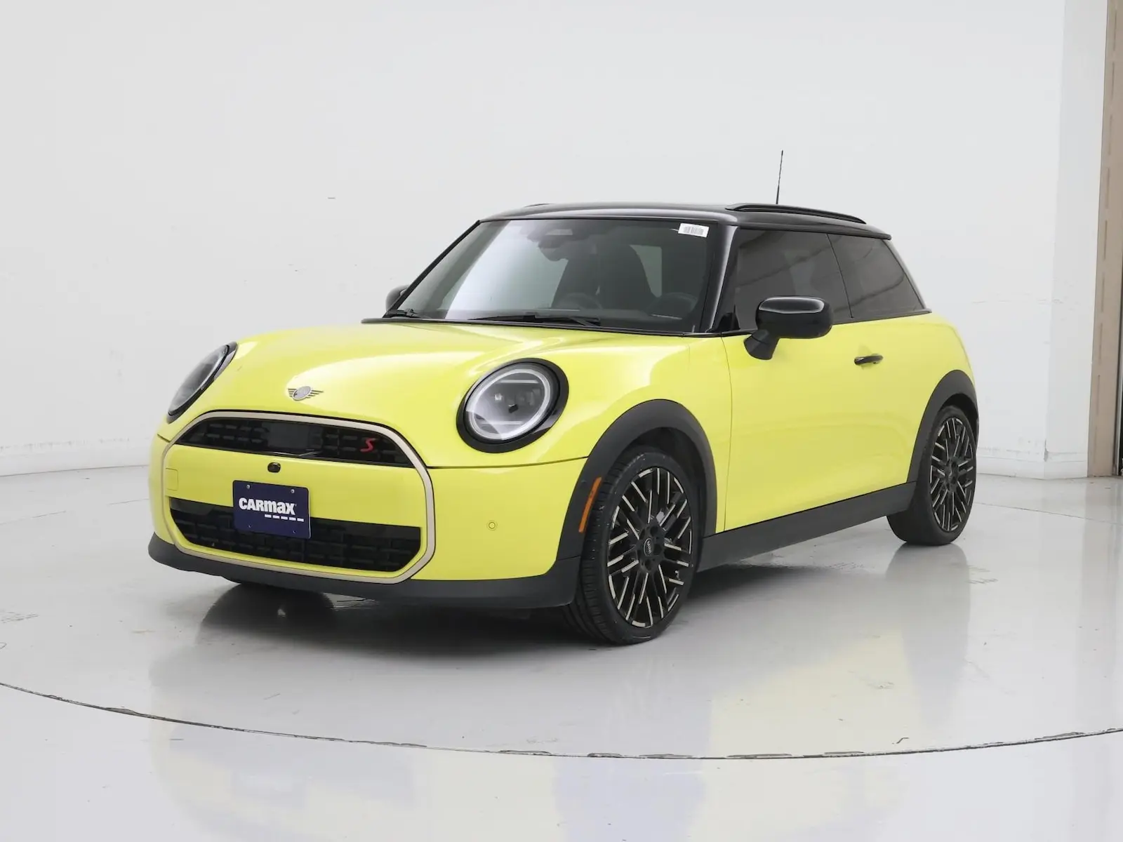 2025 MINI Hardtop Cooper S photo 5