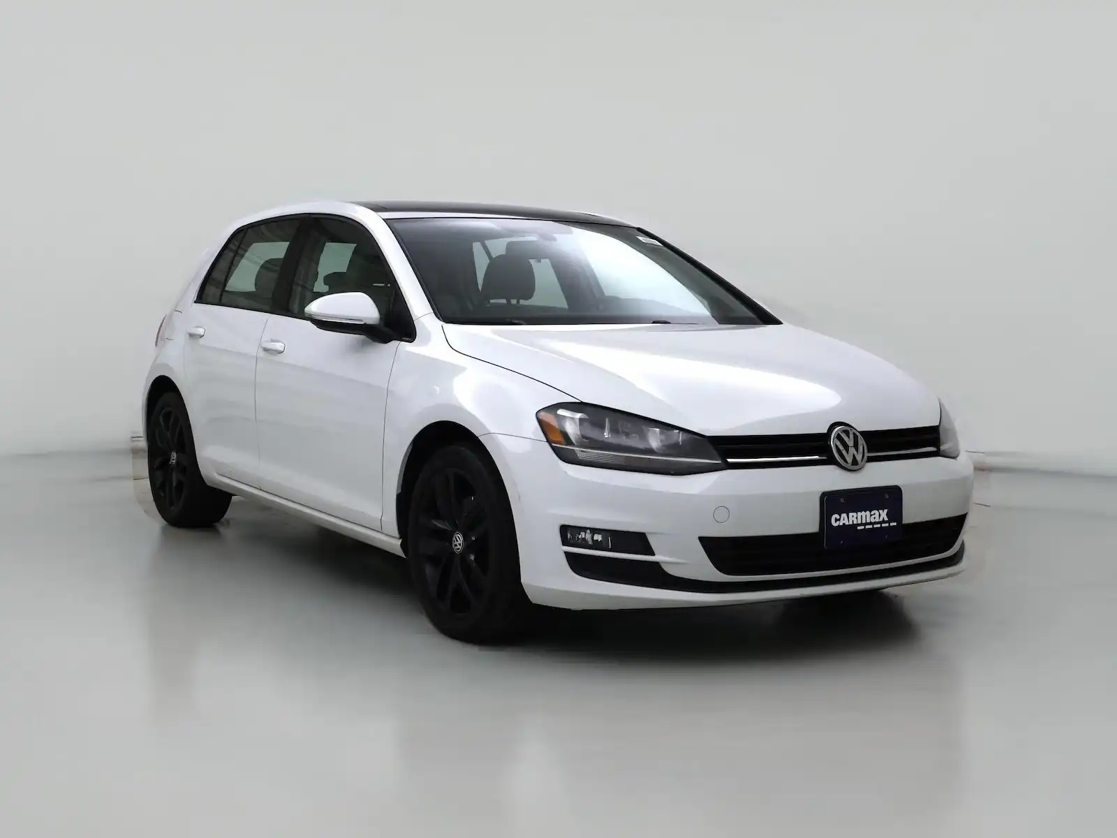 2015 Volkswagen Golf TSI SE 4-Door Auto PZEV's photo