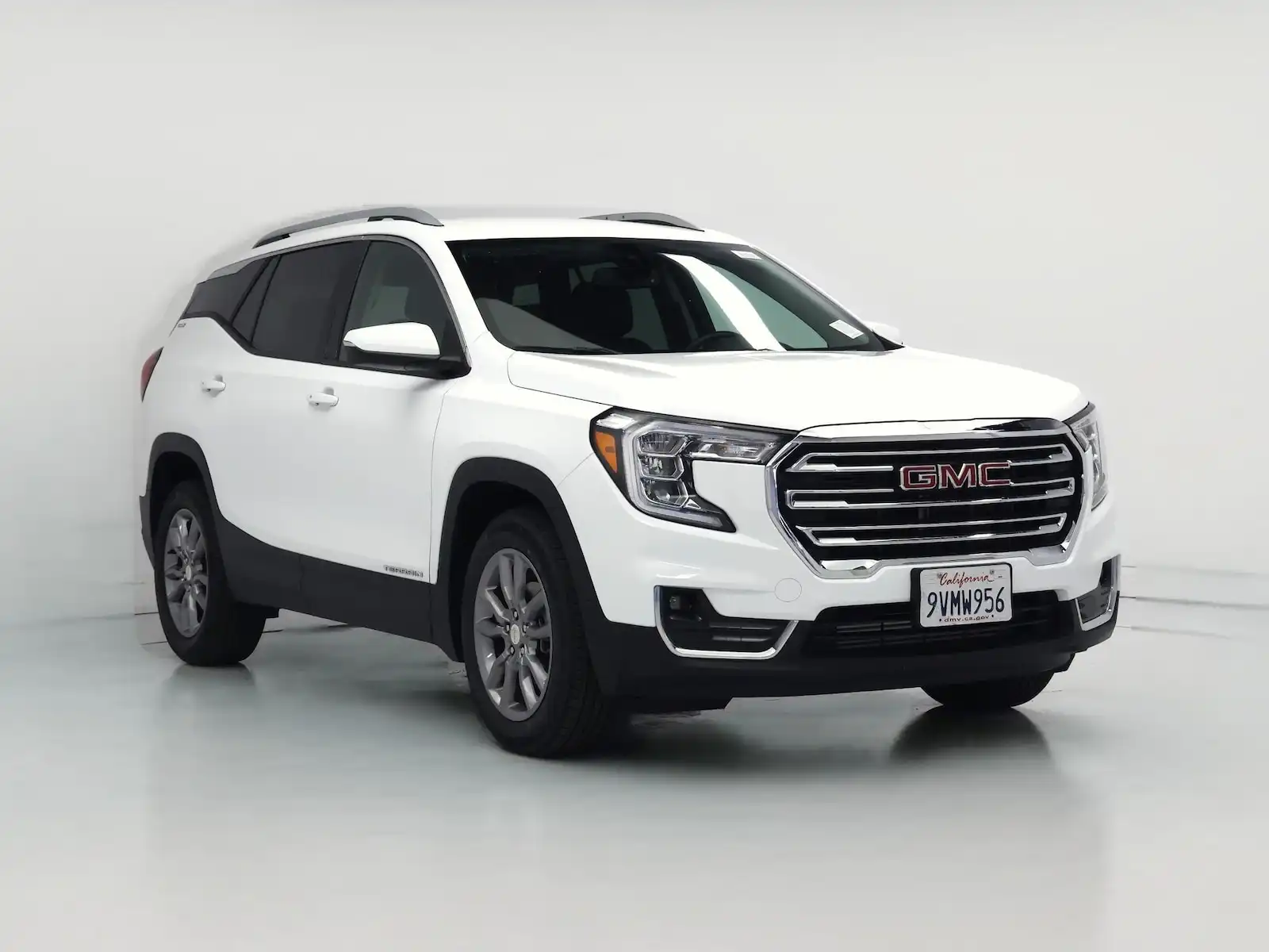 2024 GMC Terrain SLT AWD's photo