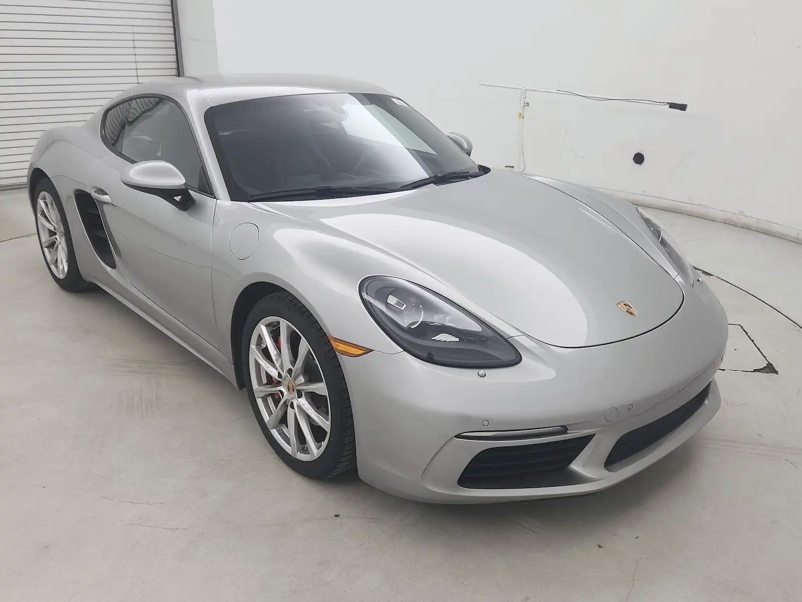 2018 Porsche 718 Cayman S's photo