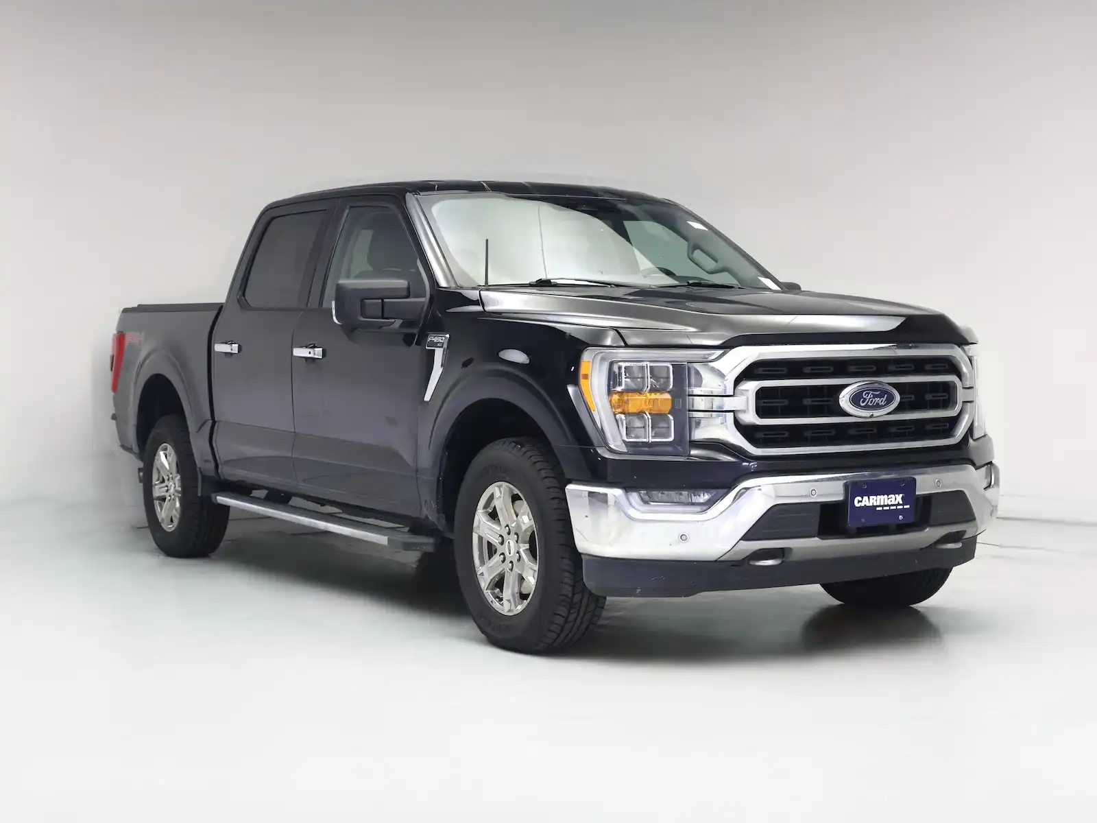2021 Ford F-150 XLT 4WD SuperCrew 5-1/2' Box's photo