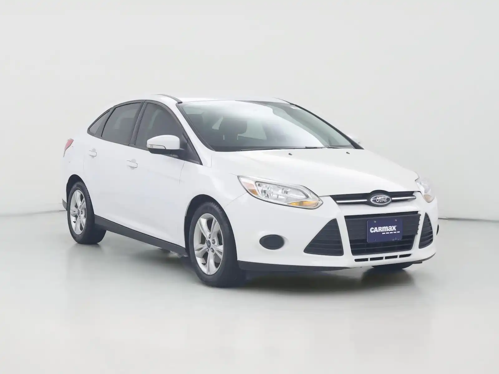 2014 Ford Focus SE Sedan's photo
