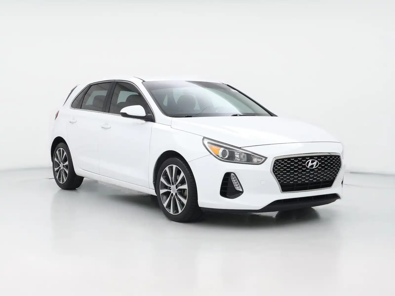 2018 Hyundai Elantra GT GT Auto's photo