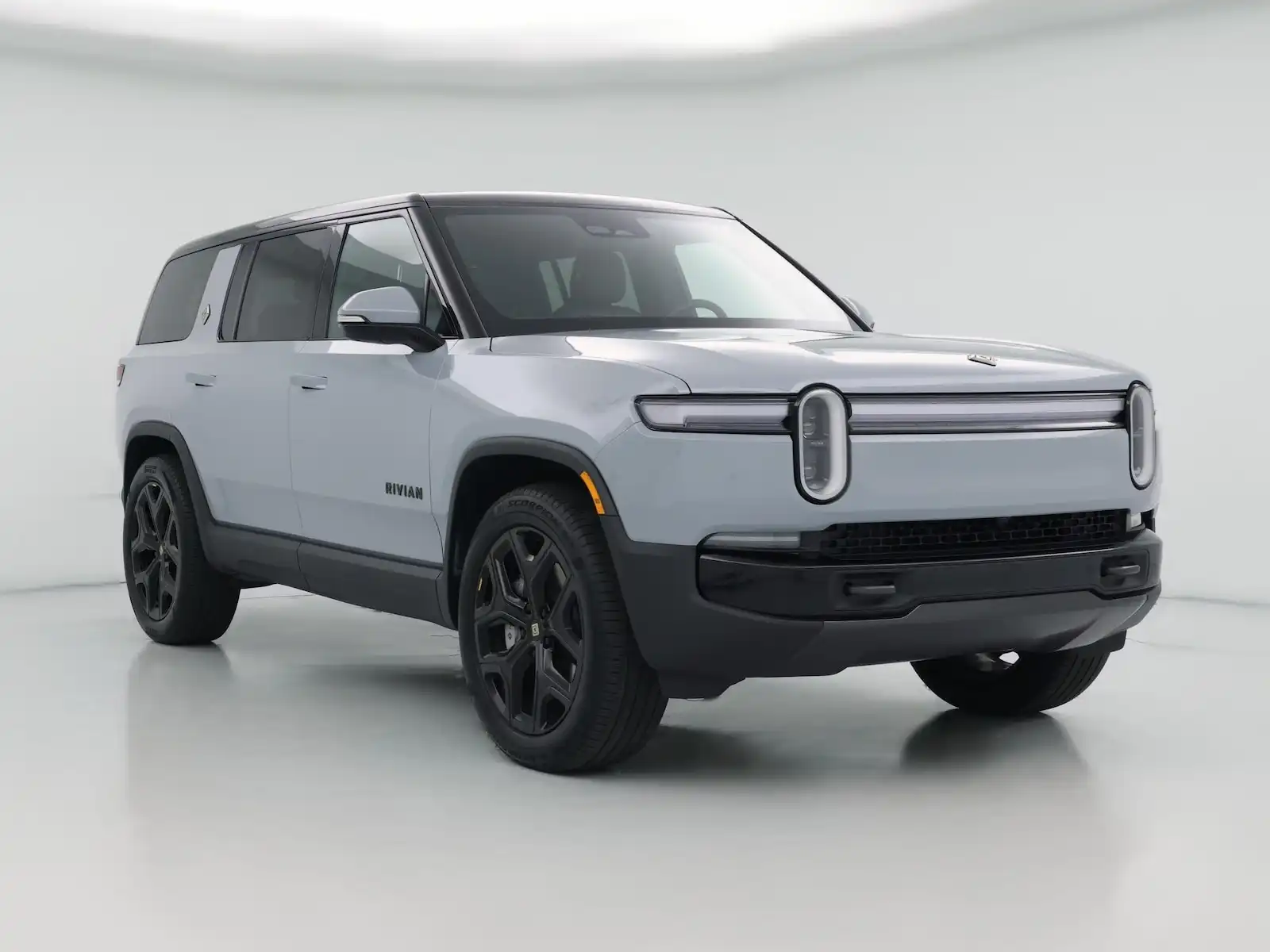 2025 Rivian R1S Adventure Dual-Motor Max Pack's photo