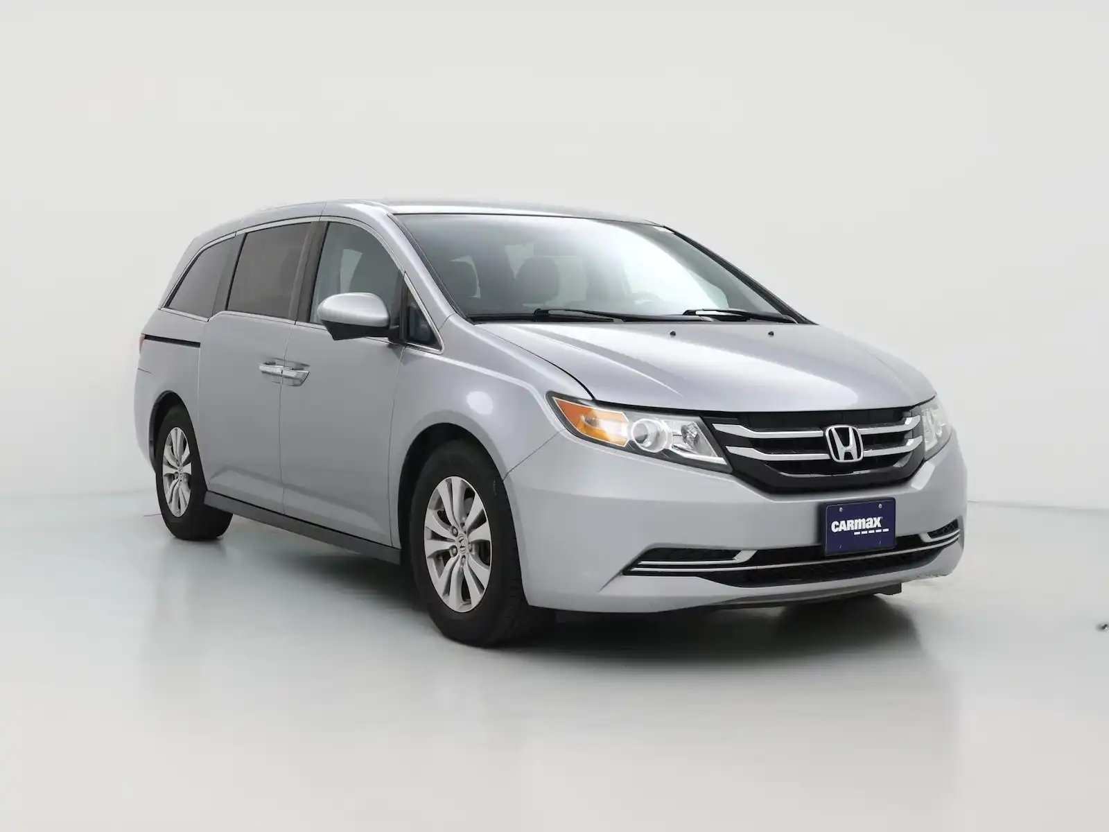 2017 Honda Odyssey SE's photo