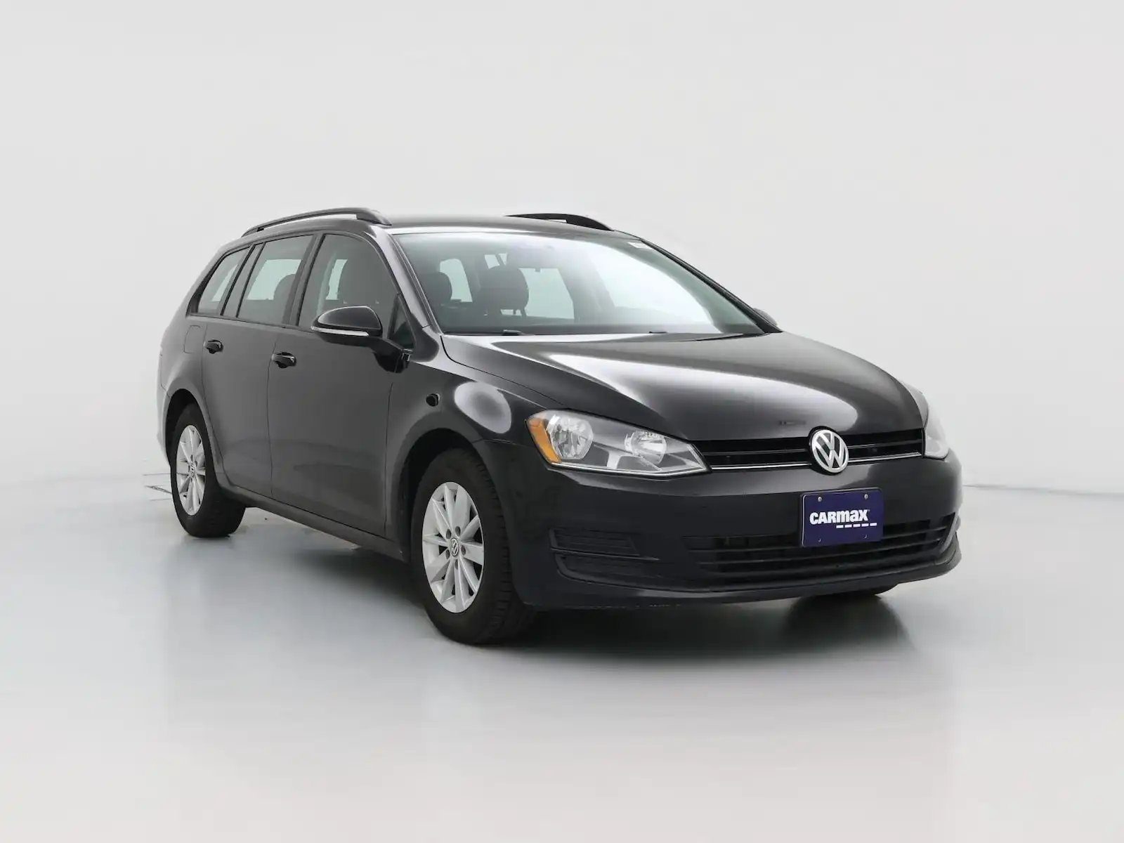 2017 Volkswagen Golf SportWagen TSI SE's photo