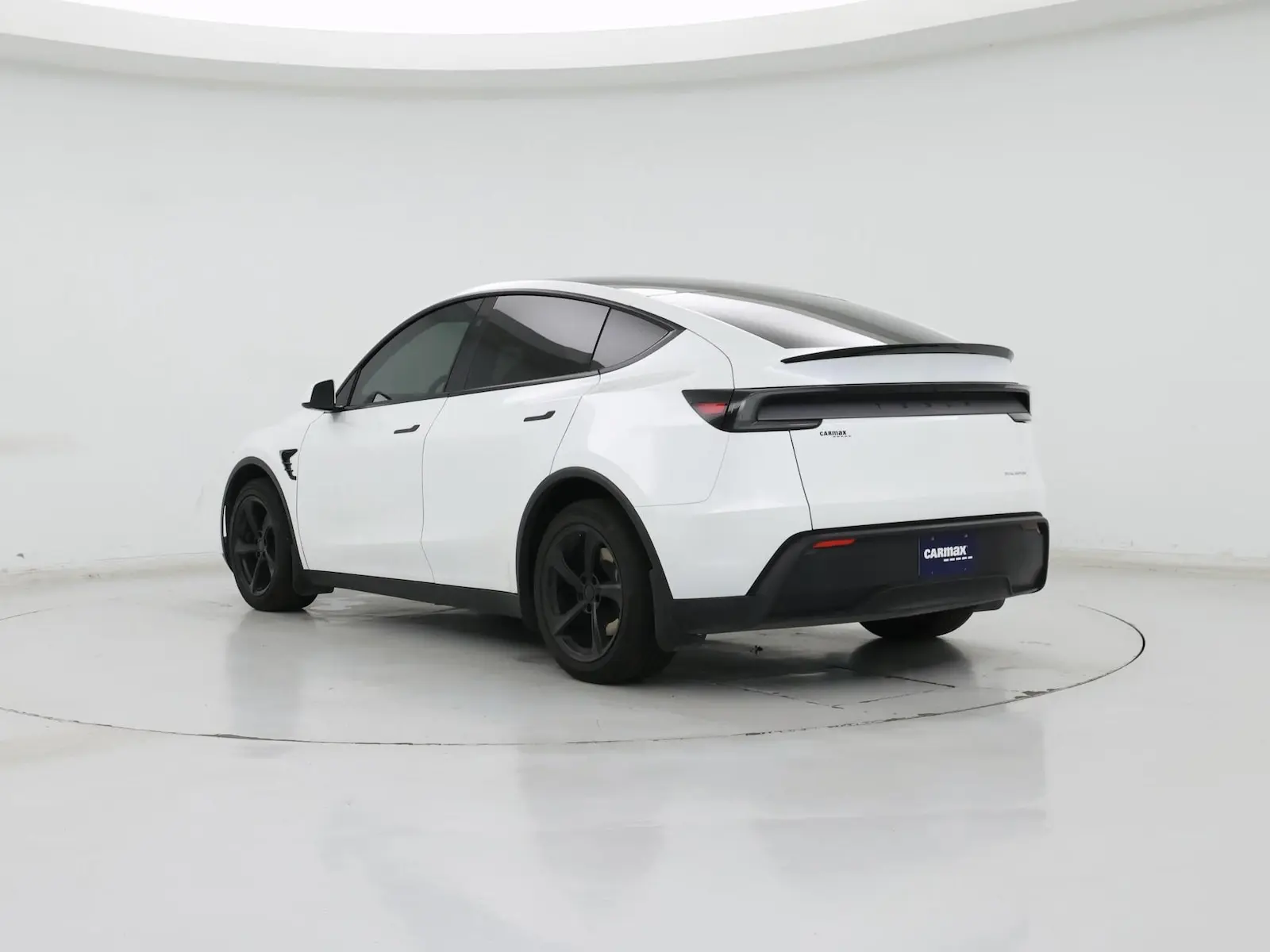 2026 Tesla Model Y Long Range Dual Motor AWD photo 3