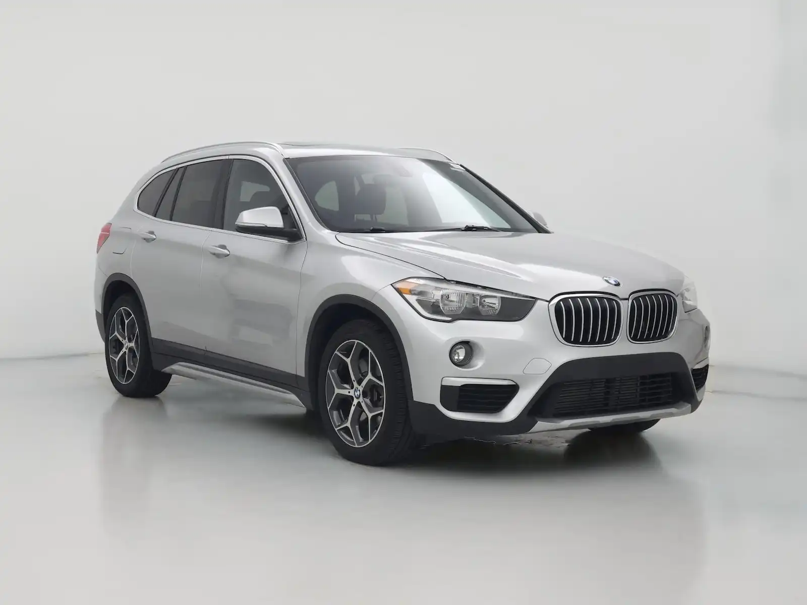 2018 BMW X1 sDrive28i's photo
