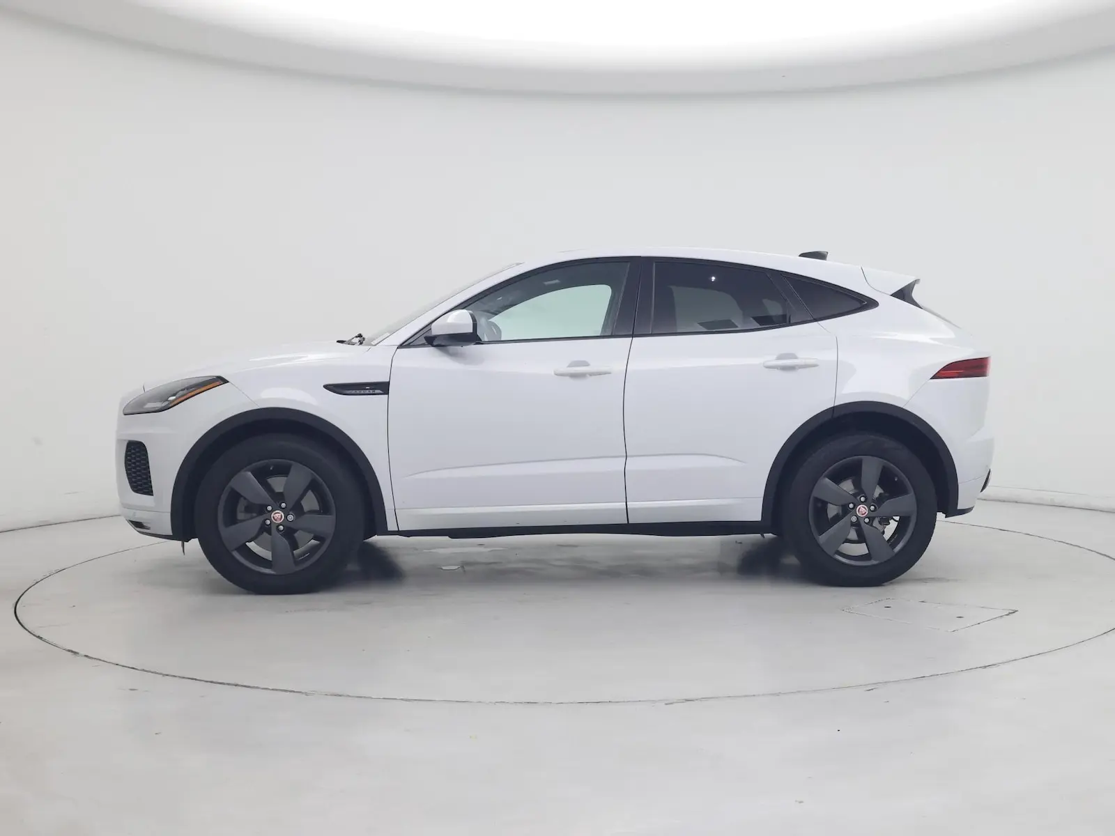 2020 Jaguar E-PACE P250 Checkered Flag Edition photo 4