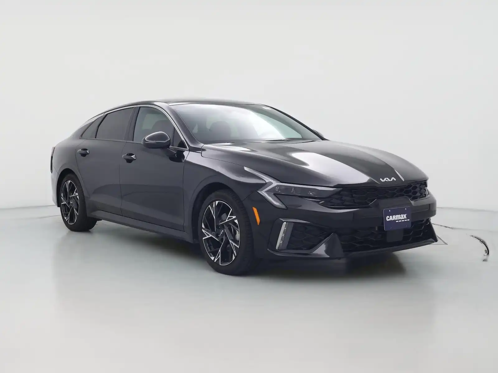 2025 Kia Optima GT-Line AWD's photo