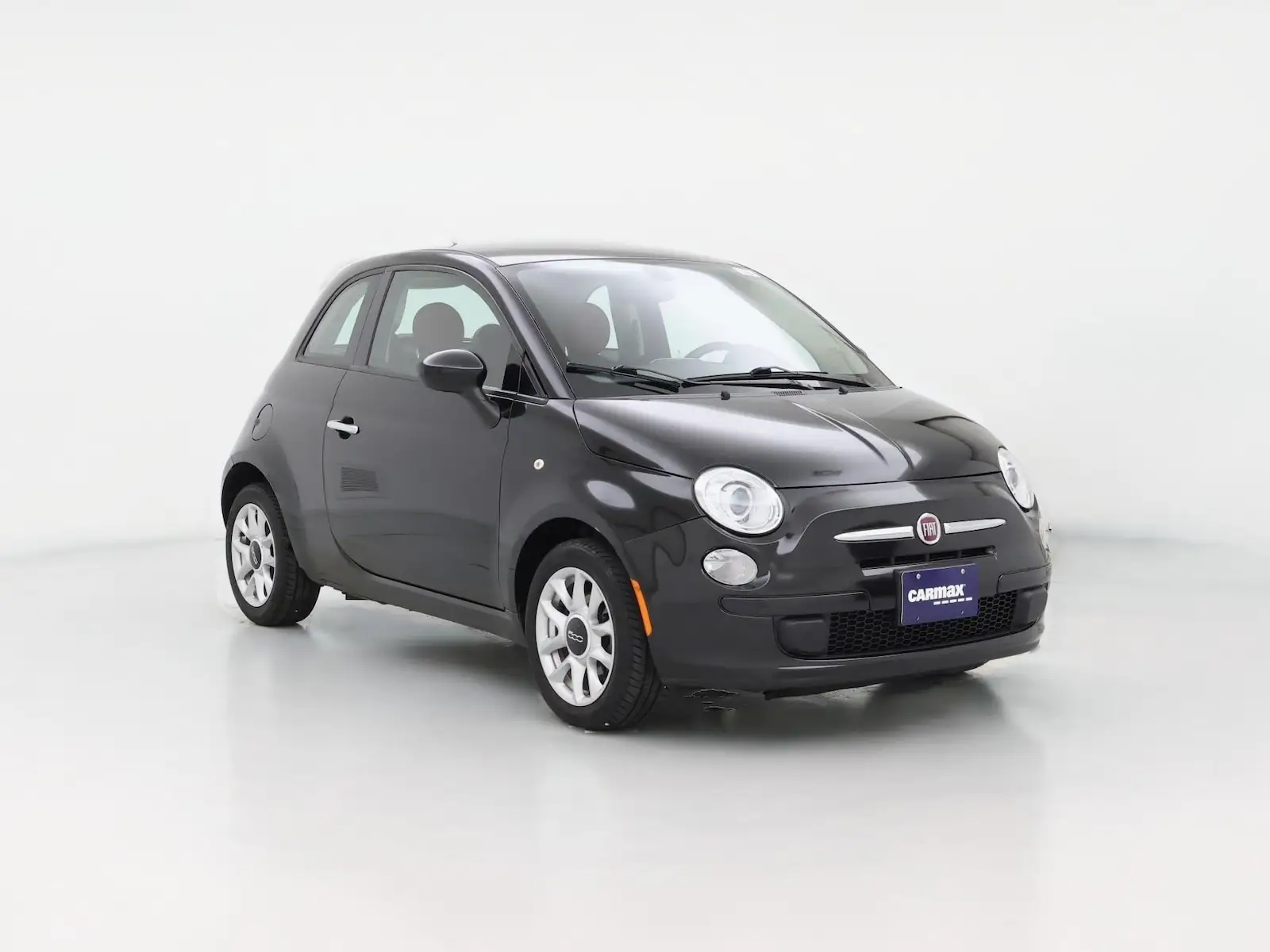 2017 FIAT 500 Pop photo 1