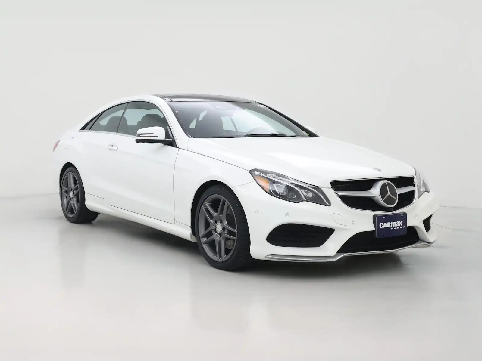 2017 Mercedes-Benz E-Class E400 4MATIC's photo