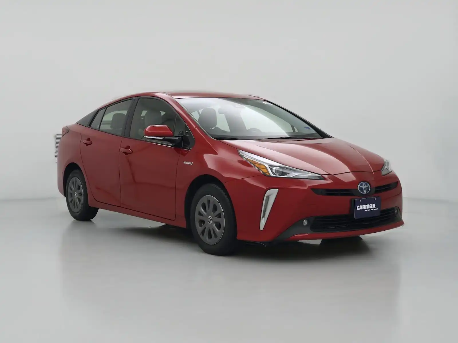2020 Toyota Prius LE AWD-e's photo
