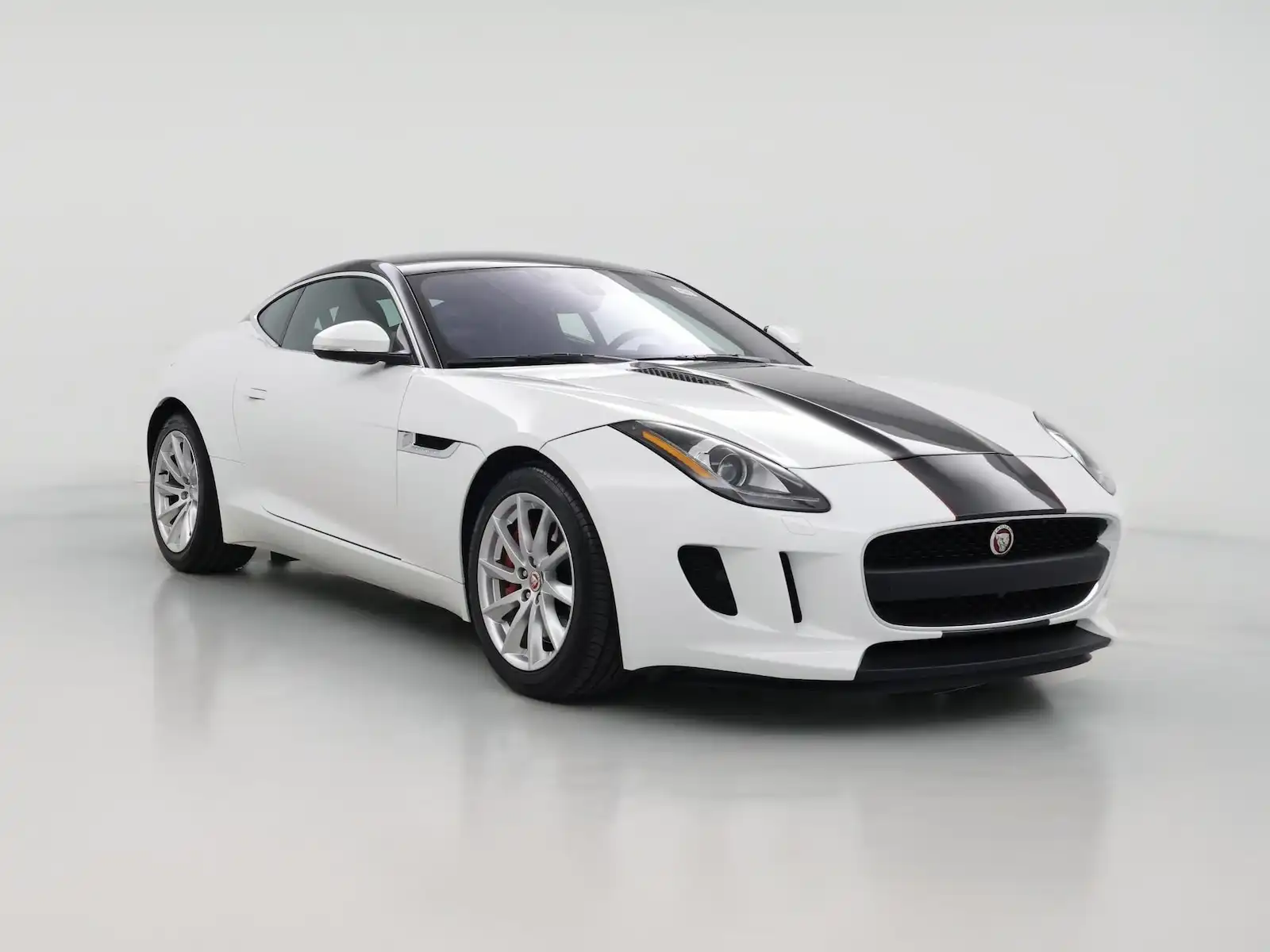 2017 Jaguar F-TYPE Premium Coupe's photo